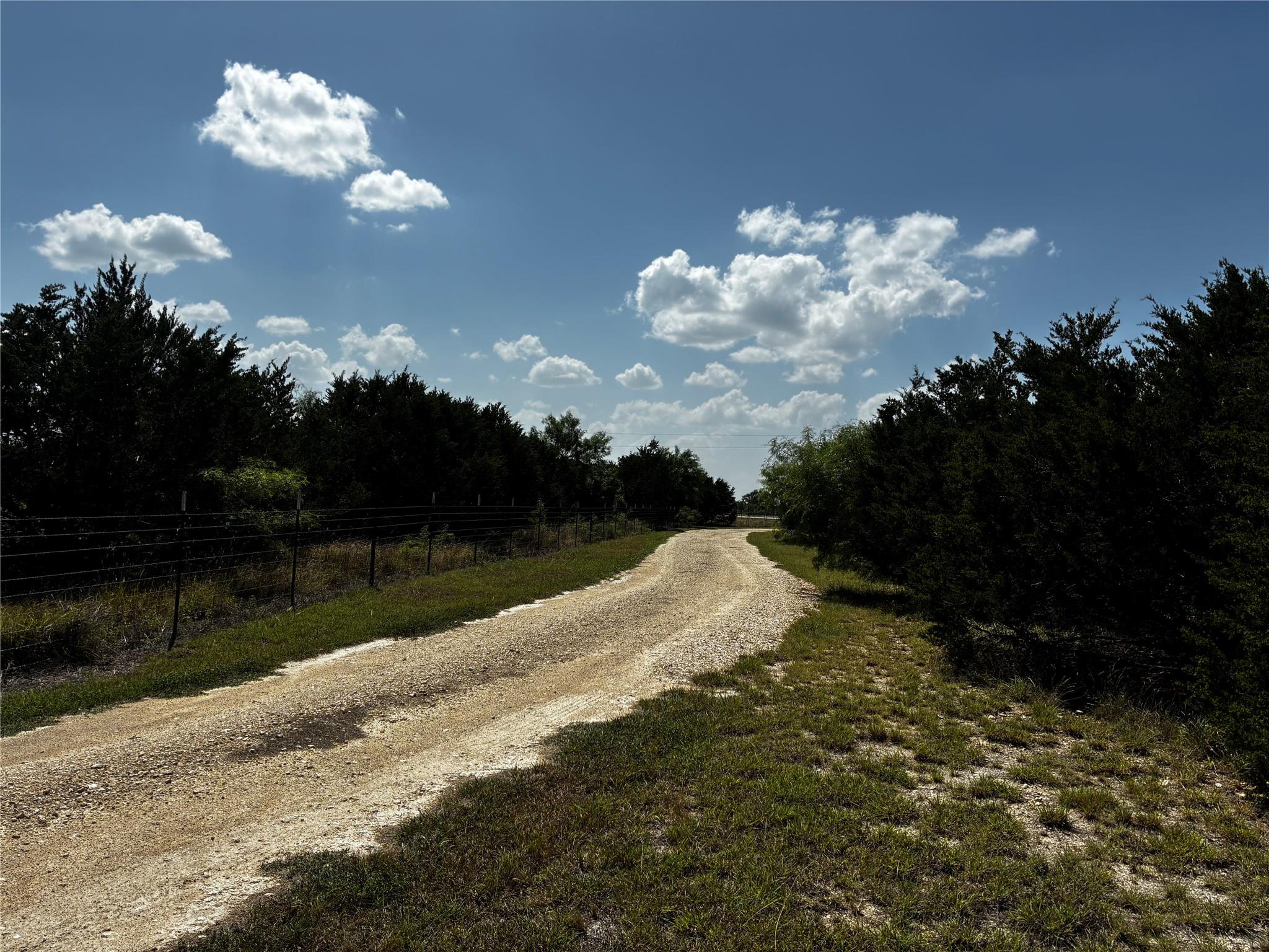 23748 Us Highway 281 — photo 5