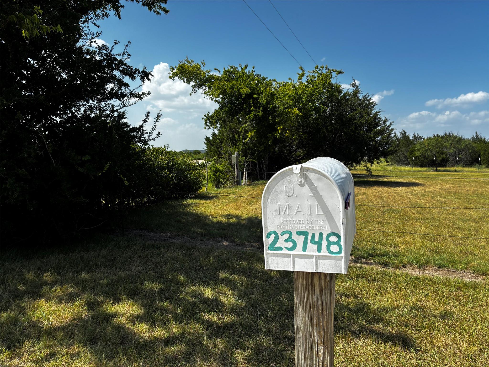 23748 Us Highway 281 — photo 4