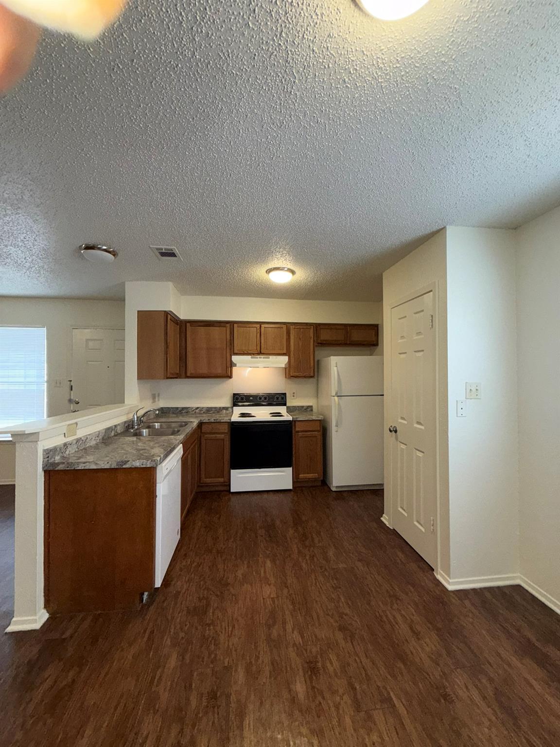 5501 Rose Hill CIR #C — photo 5