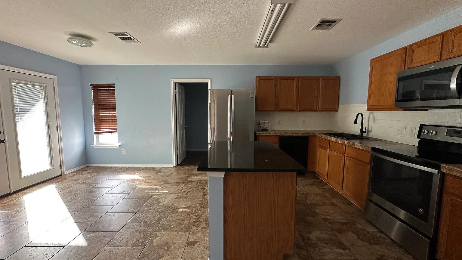 13105 Lofton Cliff DR — photo 4