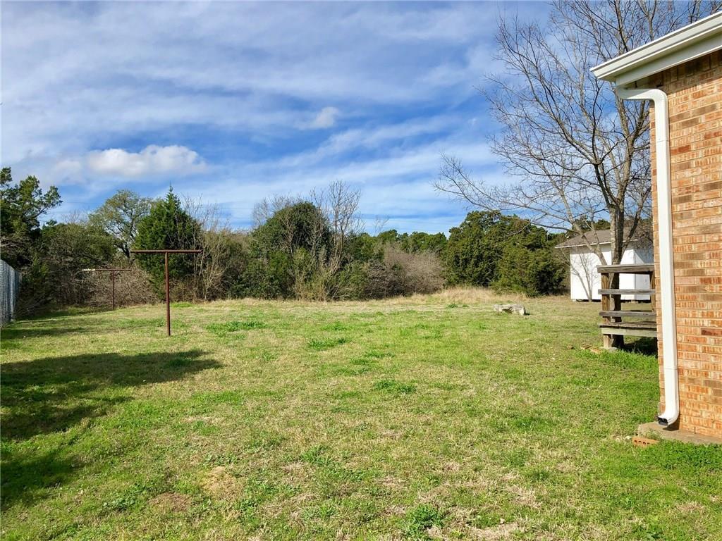 307 Mustang Ave — photo 3
