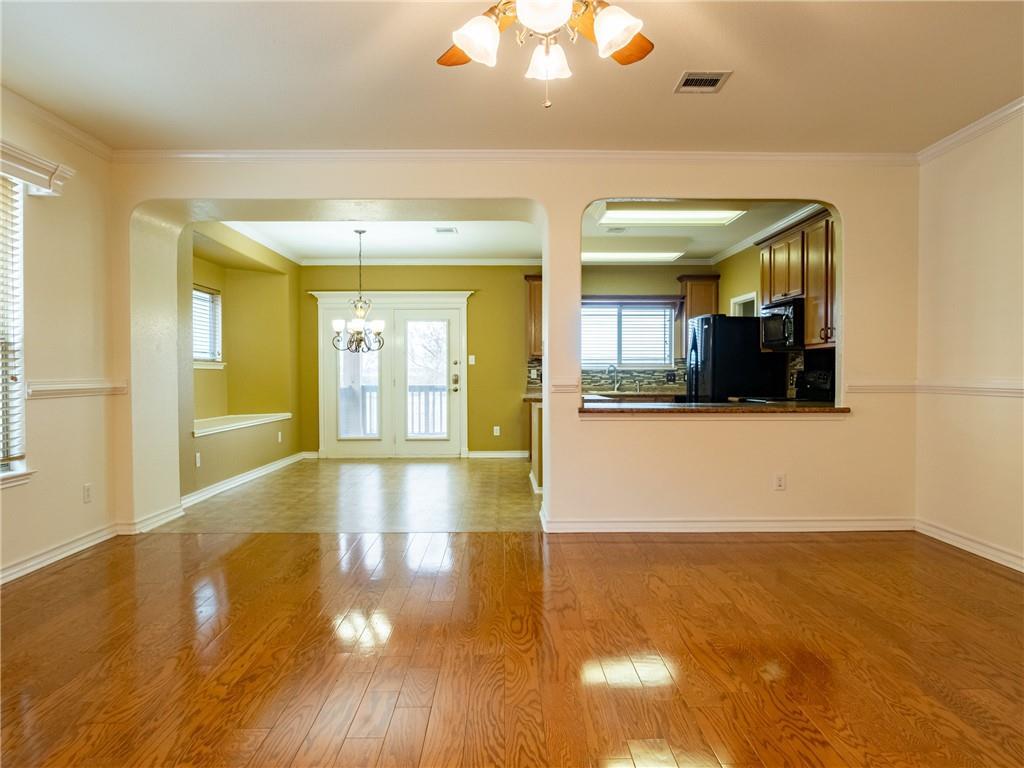 2113 Old Sterling RD — photo 4