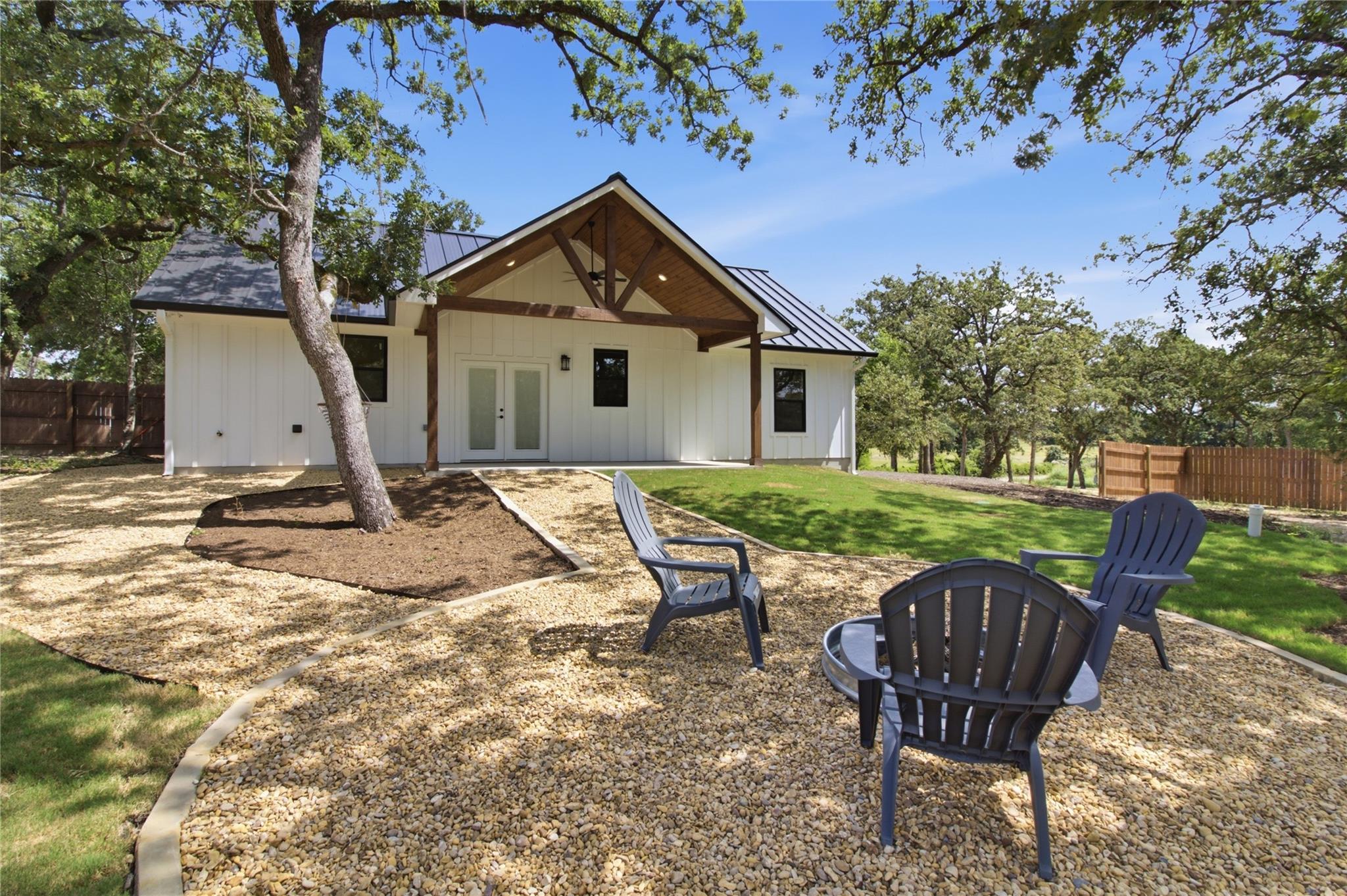 495 Cypress Trail LOOP