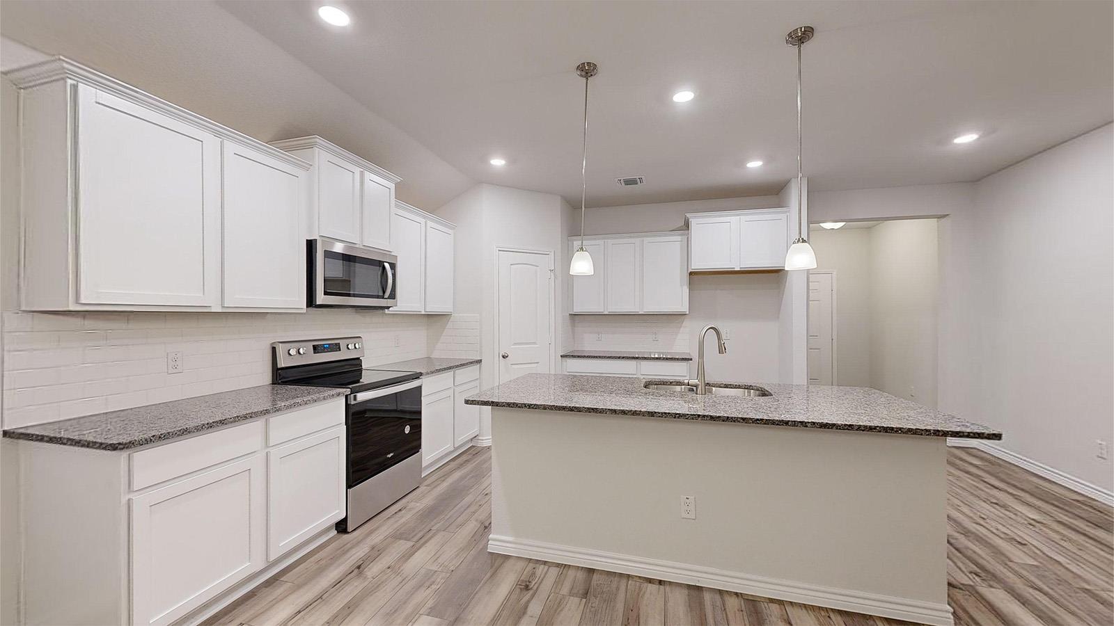 241 Dora DR — photo 3