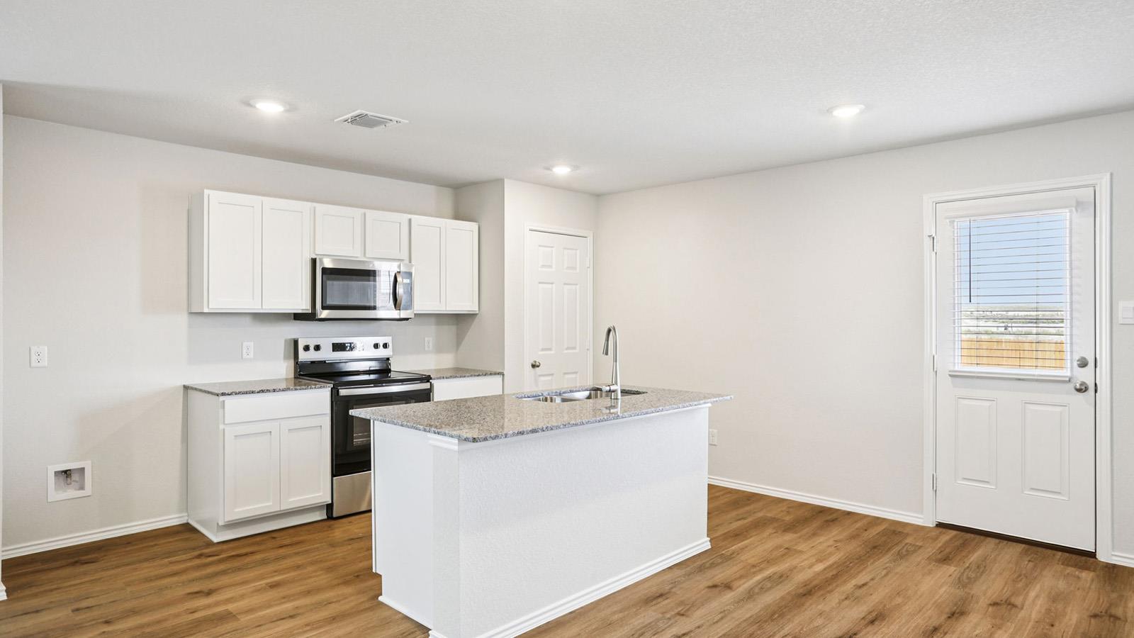 153 Wyatt WAY — photo 3