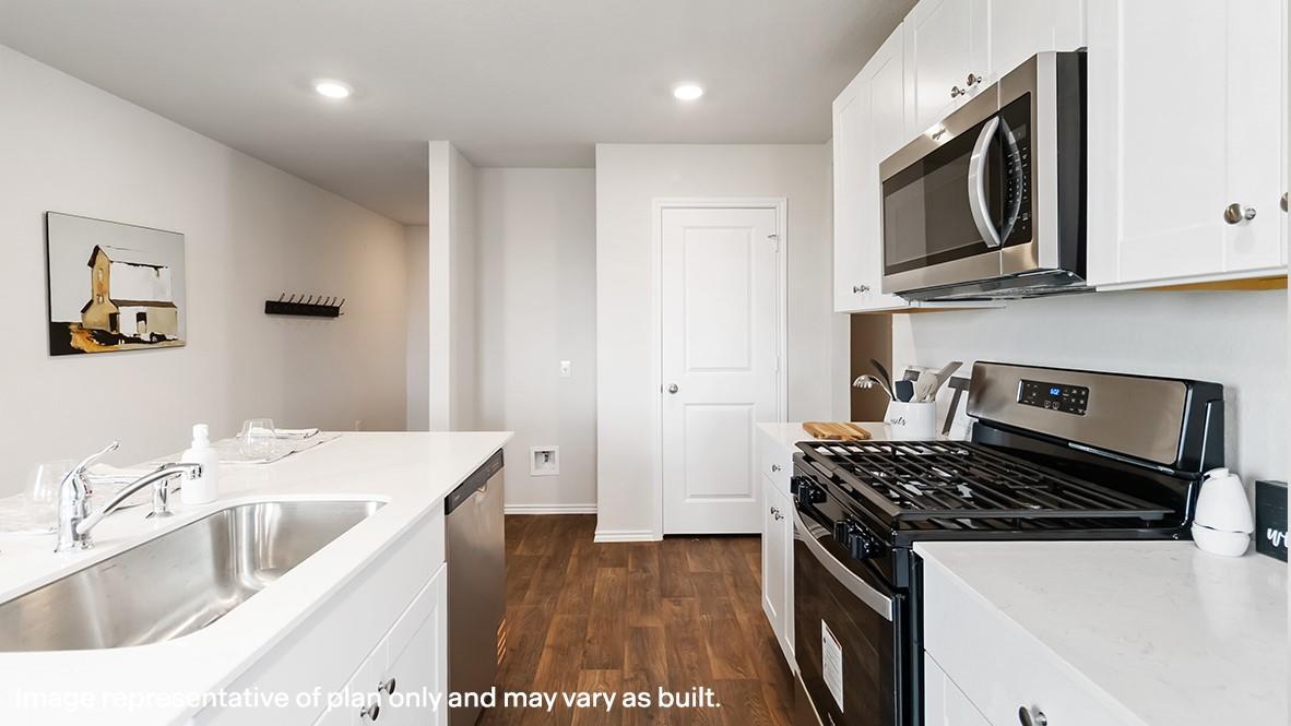 132 Wyatt WAY — photo 4