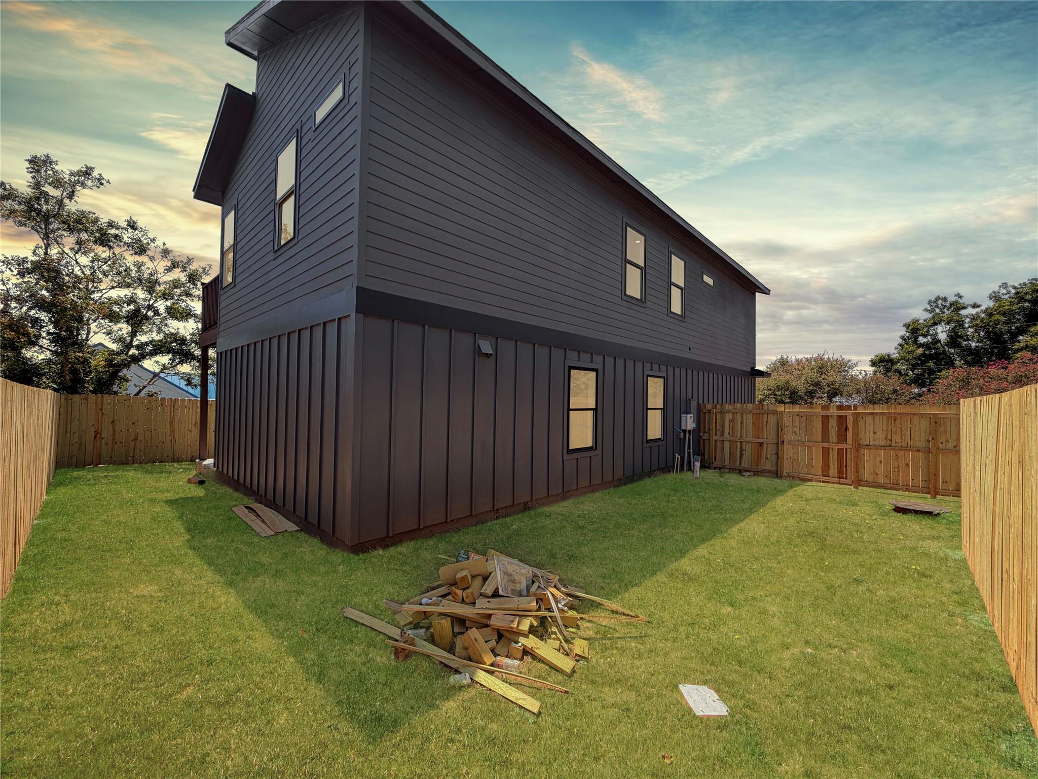 4103 Mountain View DR — photo 3