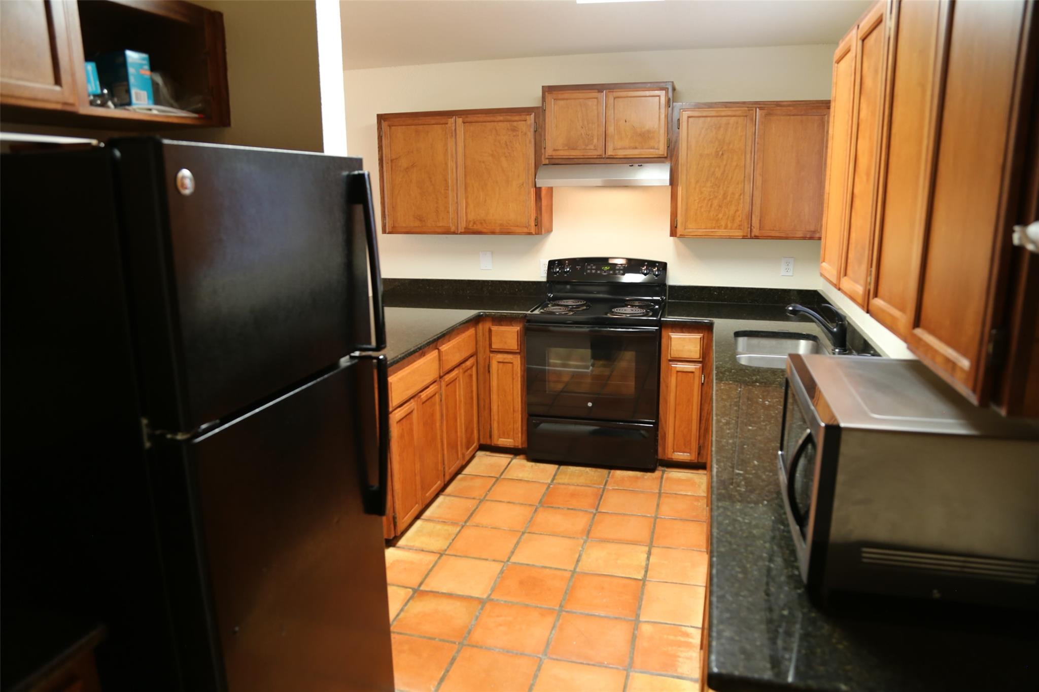4 Deerfield DR #D — photo 4