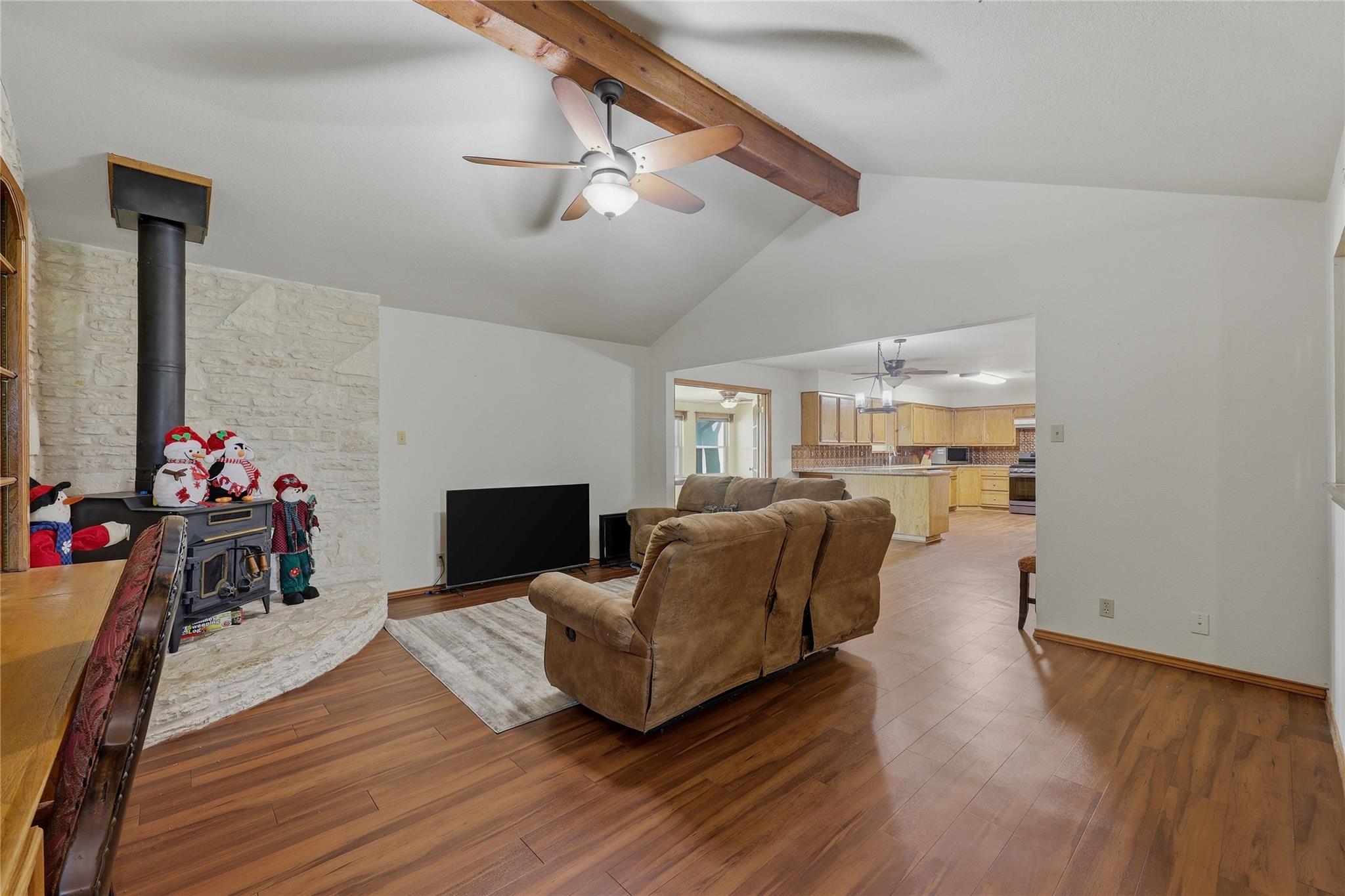 21404 Martin LN #1 — photo 3