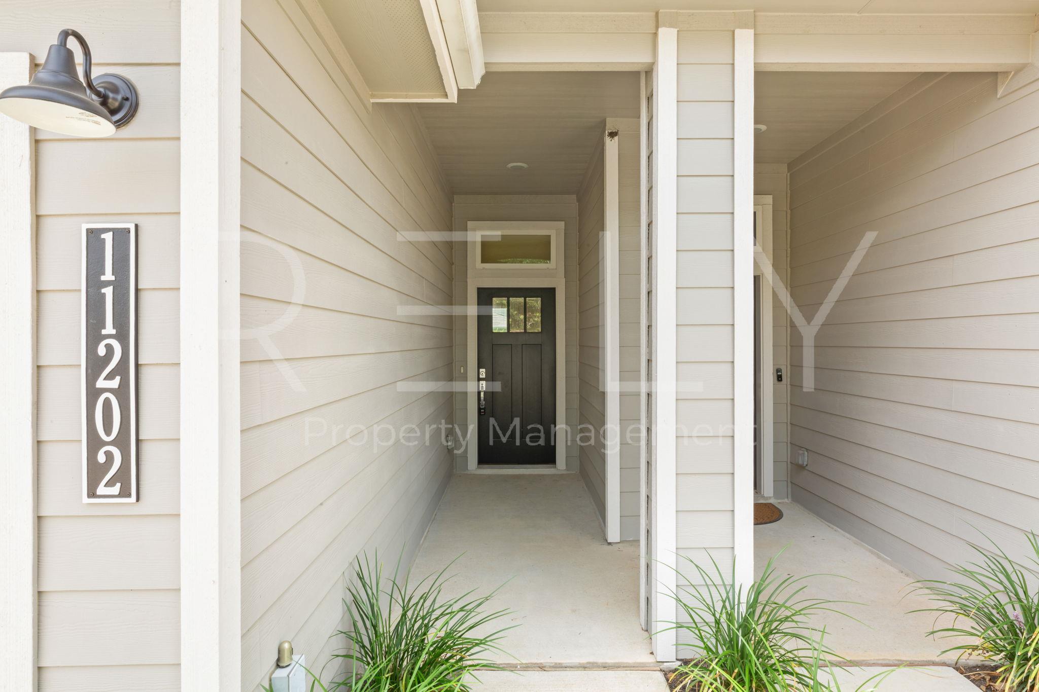 11202 Gadsen LN #67 — photo 4