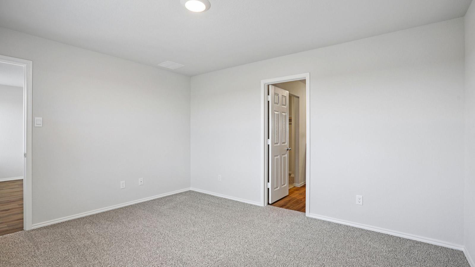 124 Dagney CT — photo 3