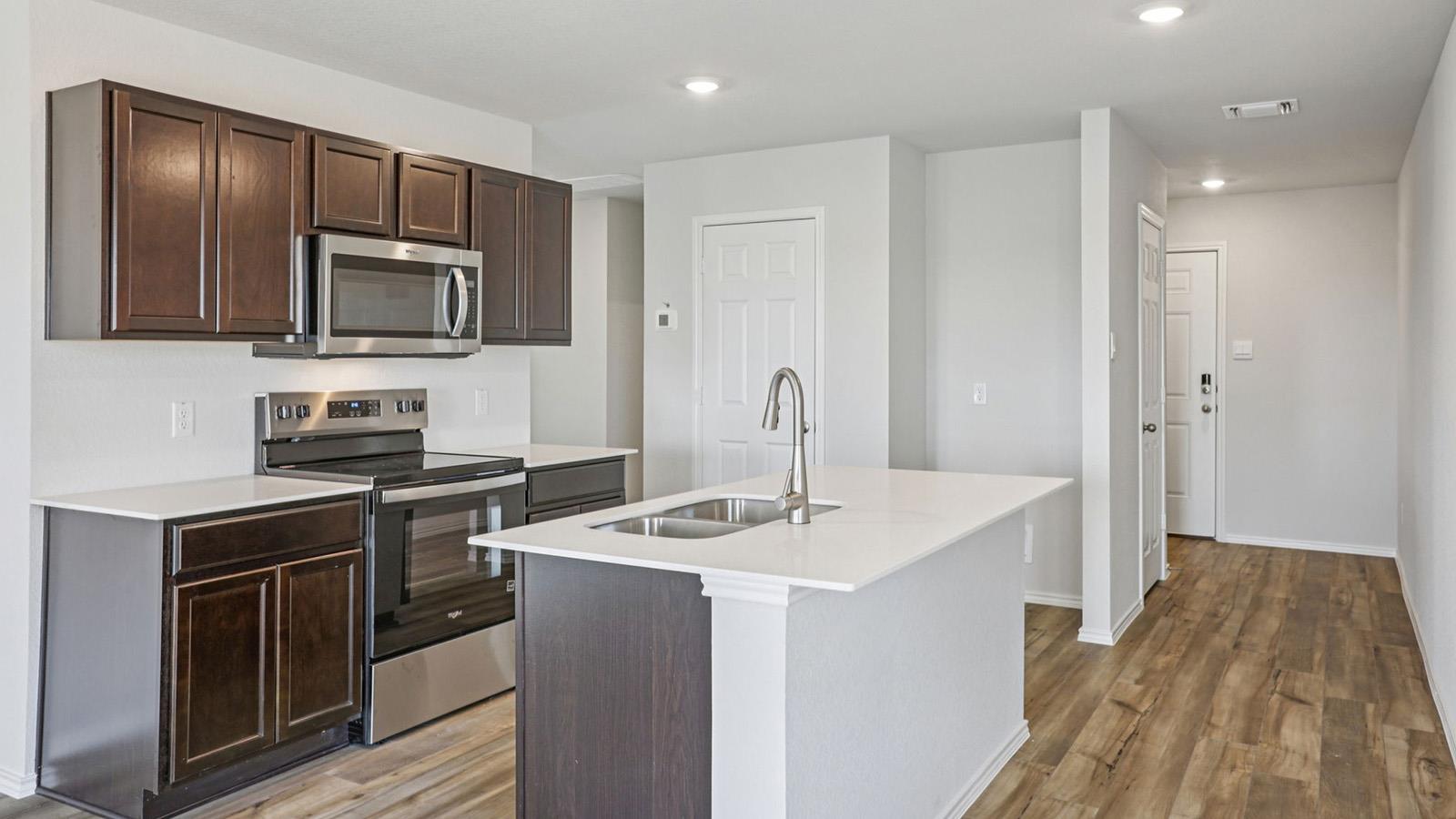 1000 Firewheel DR — photo 3