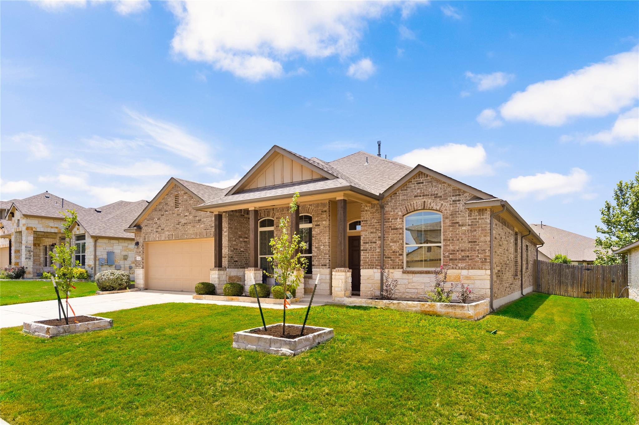 1926 Tawakoni DR — photo 3
