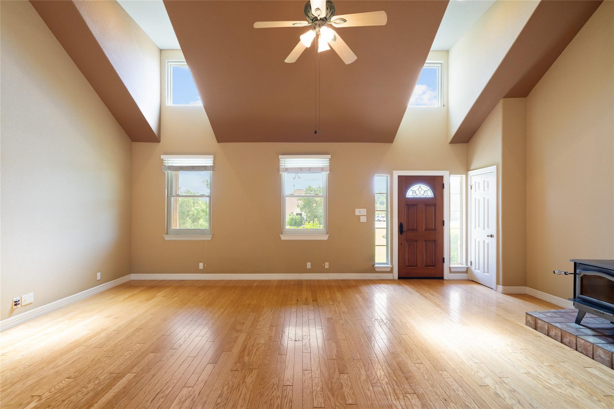 221 Chaparral RD — photo 3