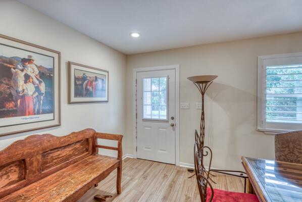 215 McGee TRL — photo 4