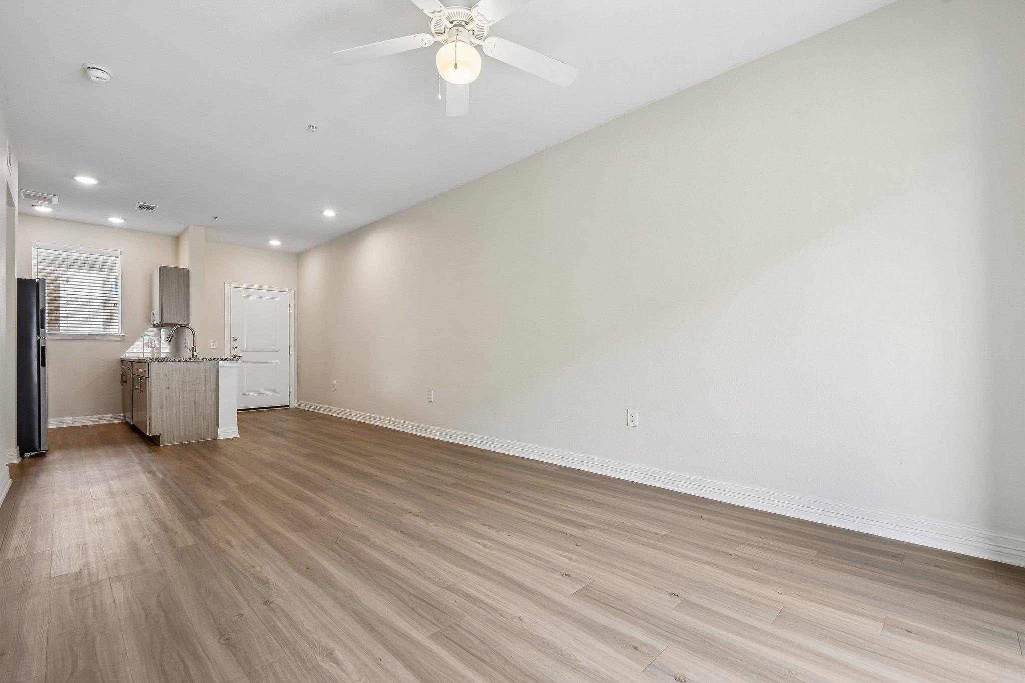 1201 Whitestone BLVD #J-202 — photo 5