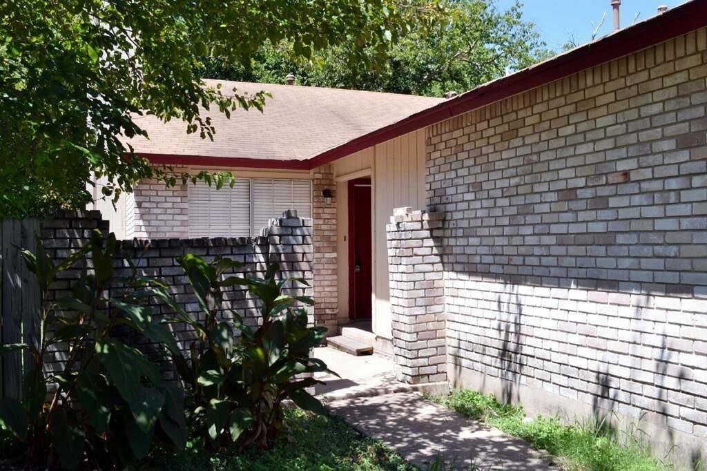 1801 Mearns Meadow BLVD #A — photo 3