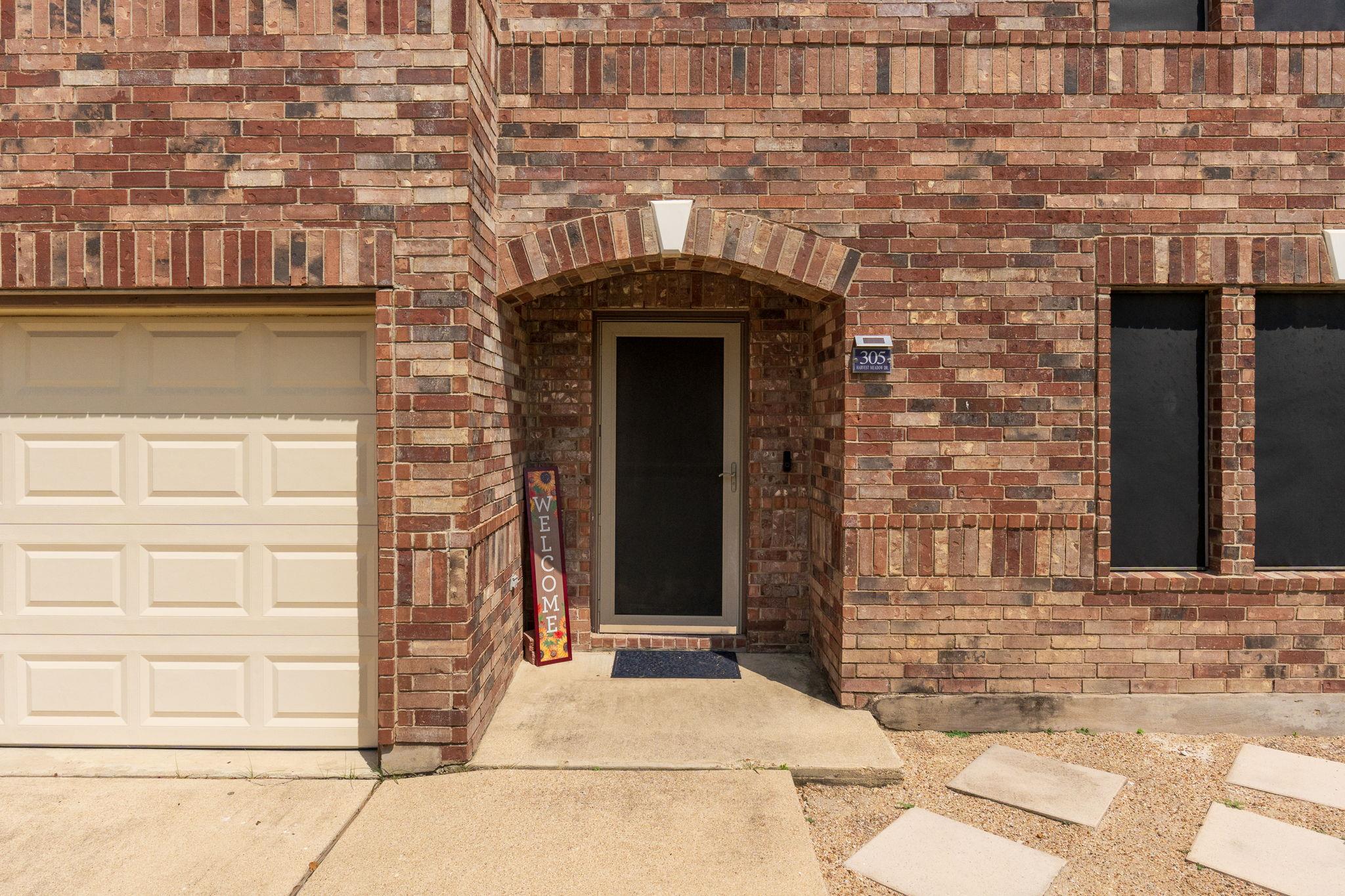 305 Harvest Meadow LN — photo 4