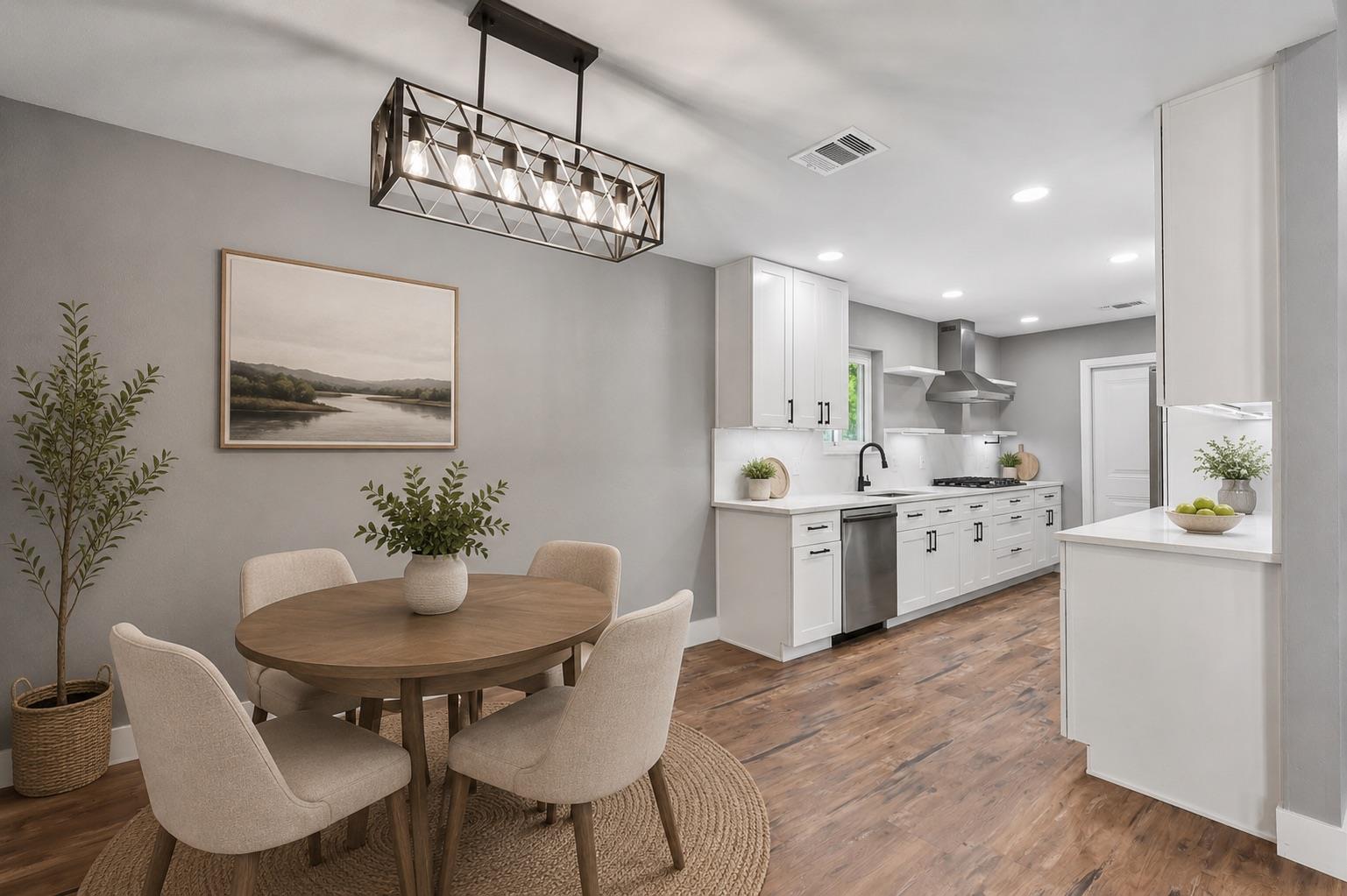 700 Woodview DR — photo 5