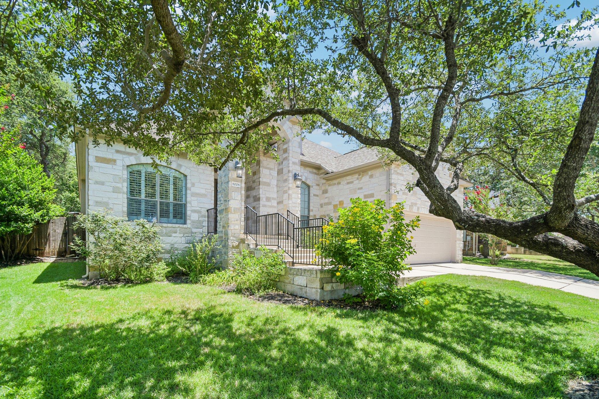 8008 Ladera Verde DR