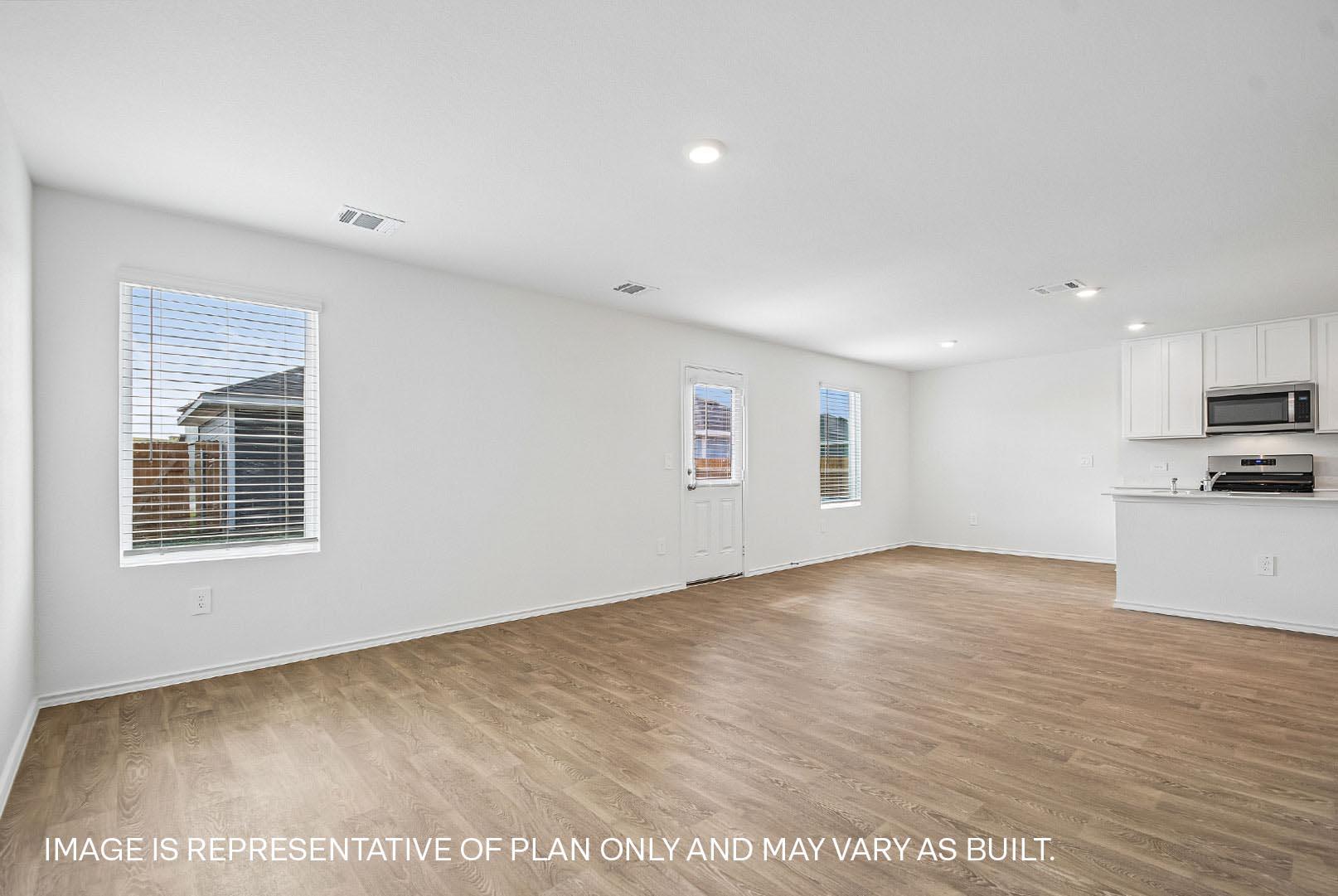 1079 Phantom Hill RD — photo 4