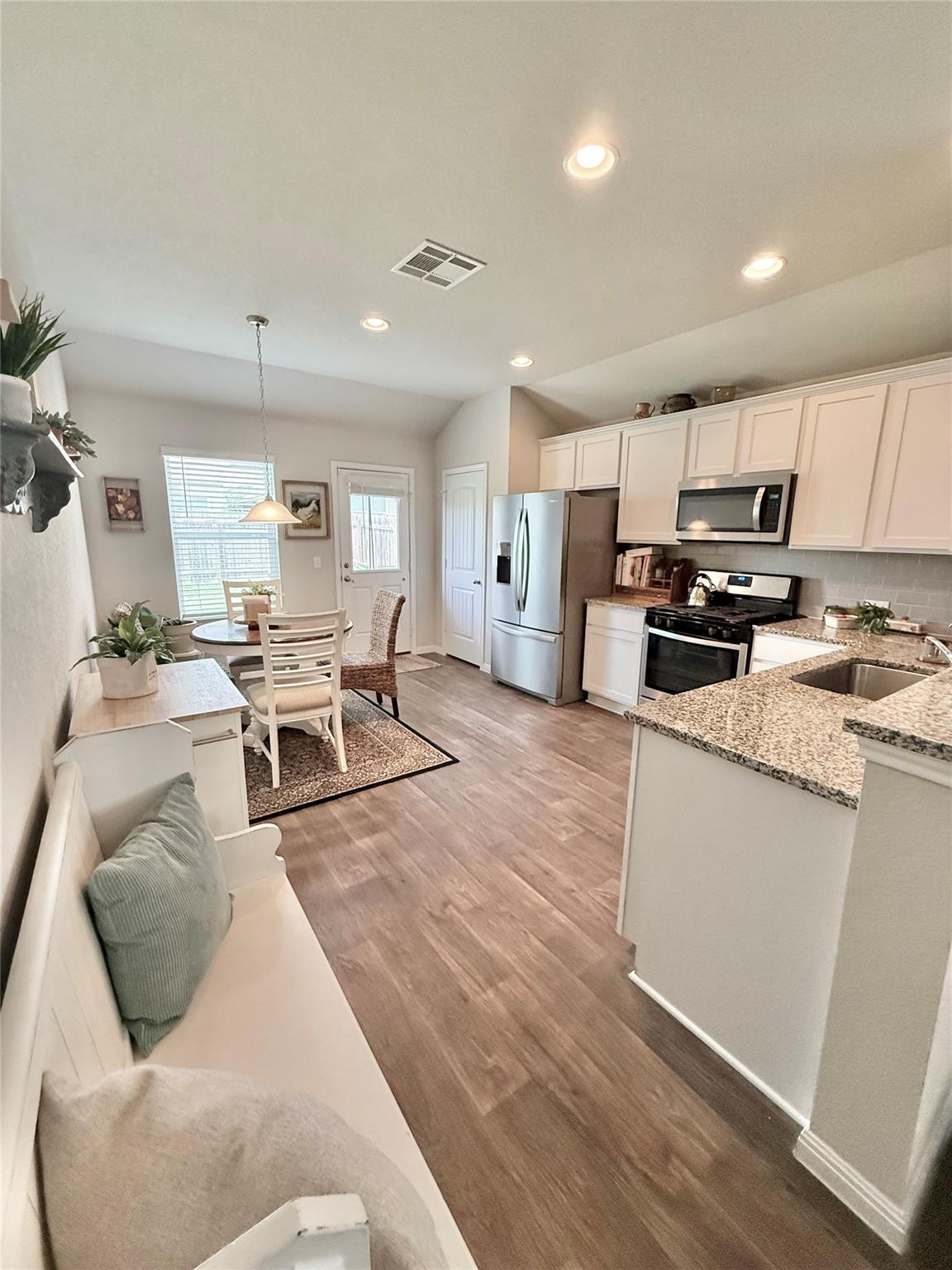 392 Blue Sage DR — photo 4