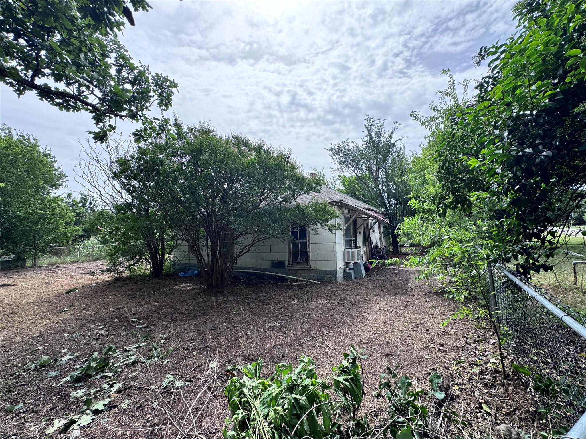 304 Prairie Ave — photo 5