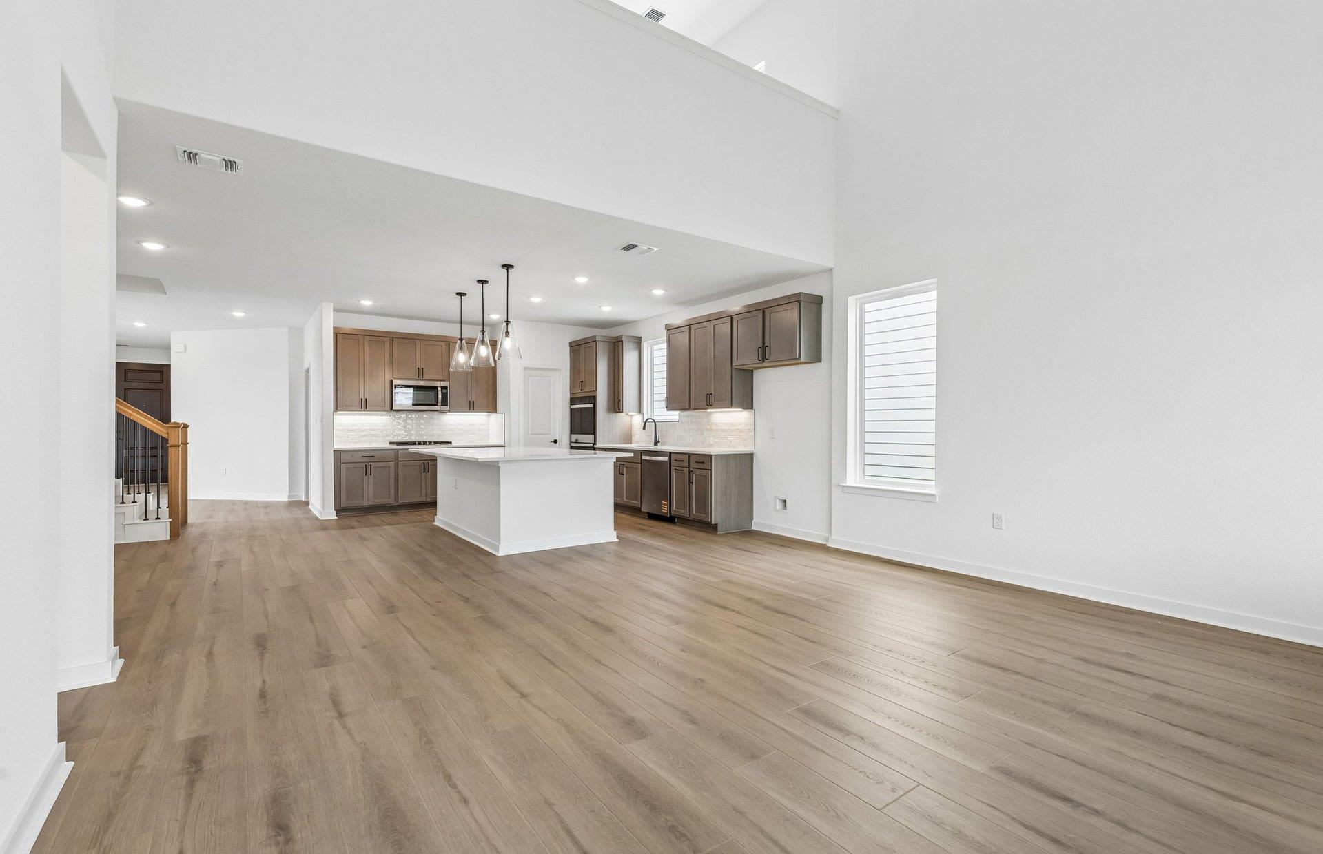 16102 Emma Edge LN — photo 5