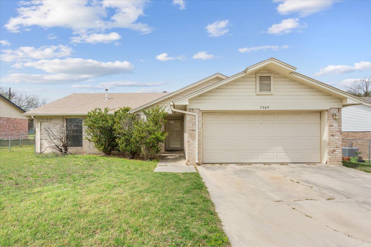 3309 Tallwood DR — photo 3