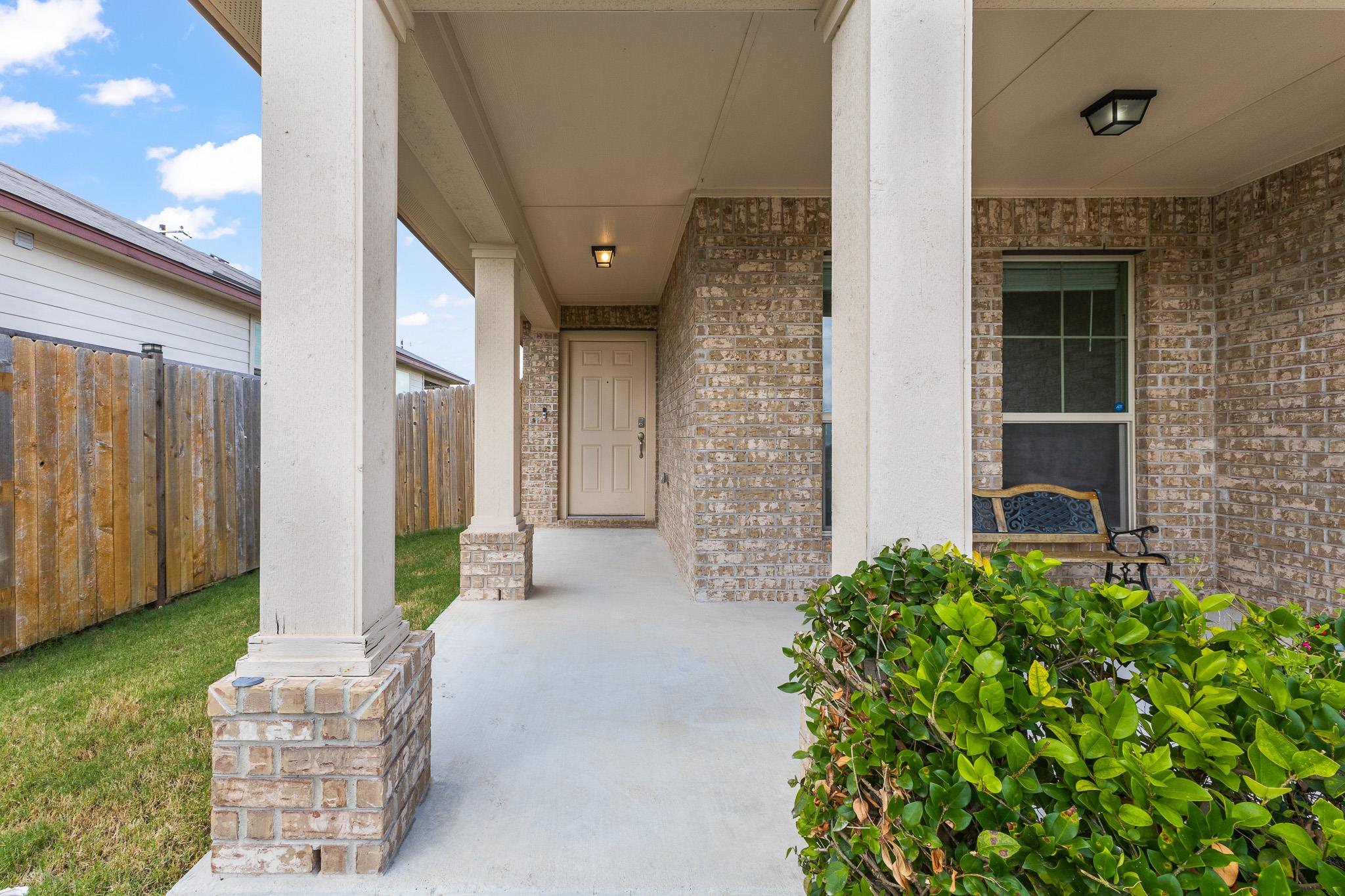 109 Midas LN — photo 3
