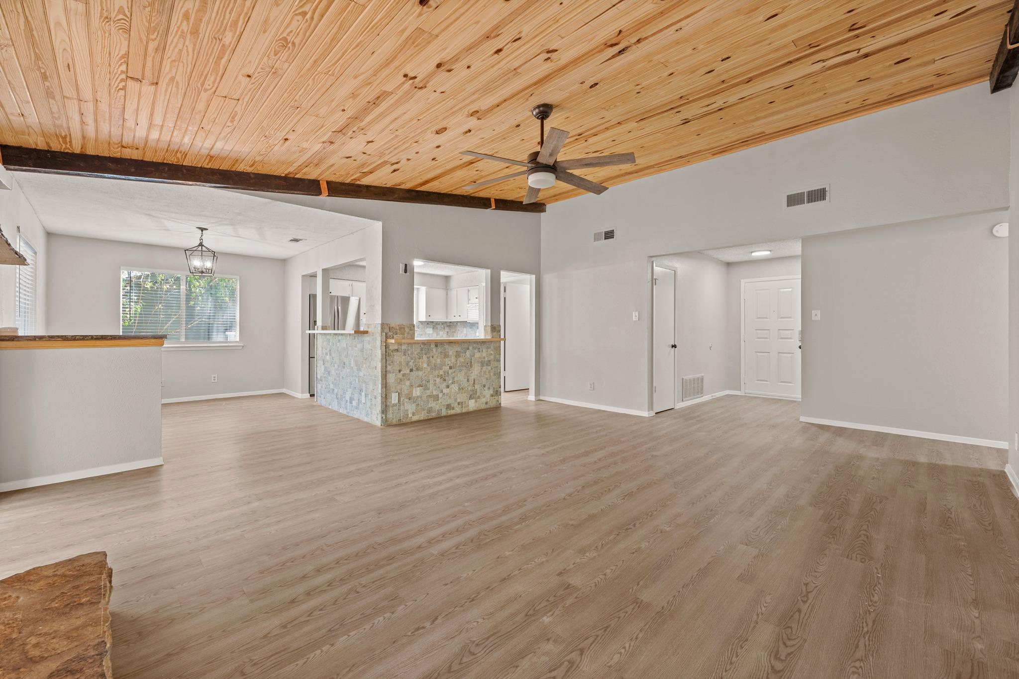 12233 Forsythe DR — photo 5