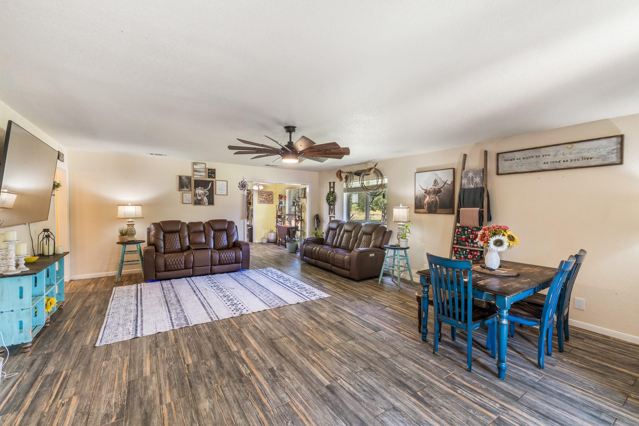 250 Capps Branch LN — photo 3