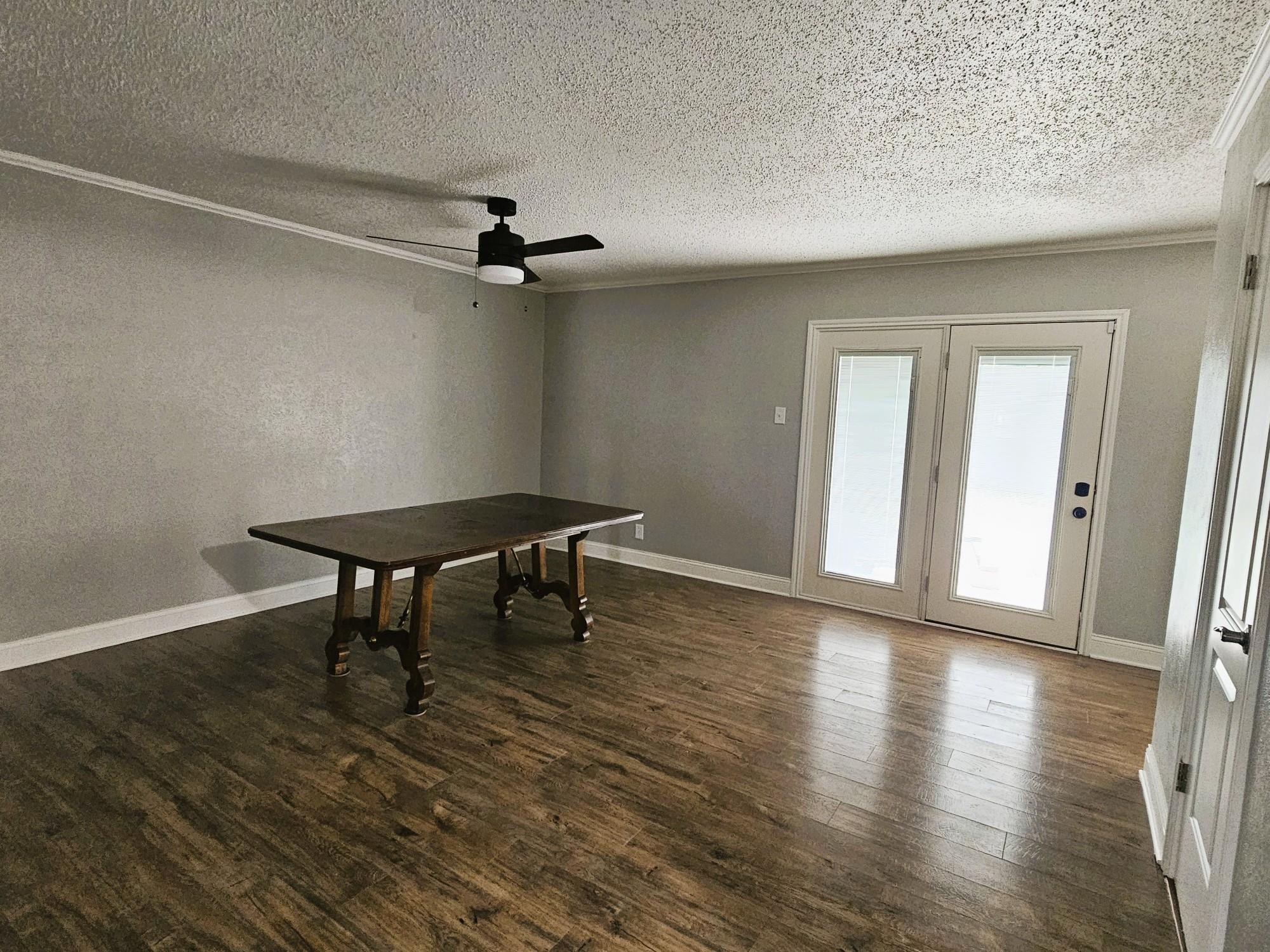 3303 Lake Charles Ave — photo 5