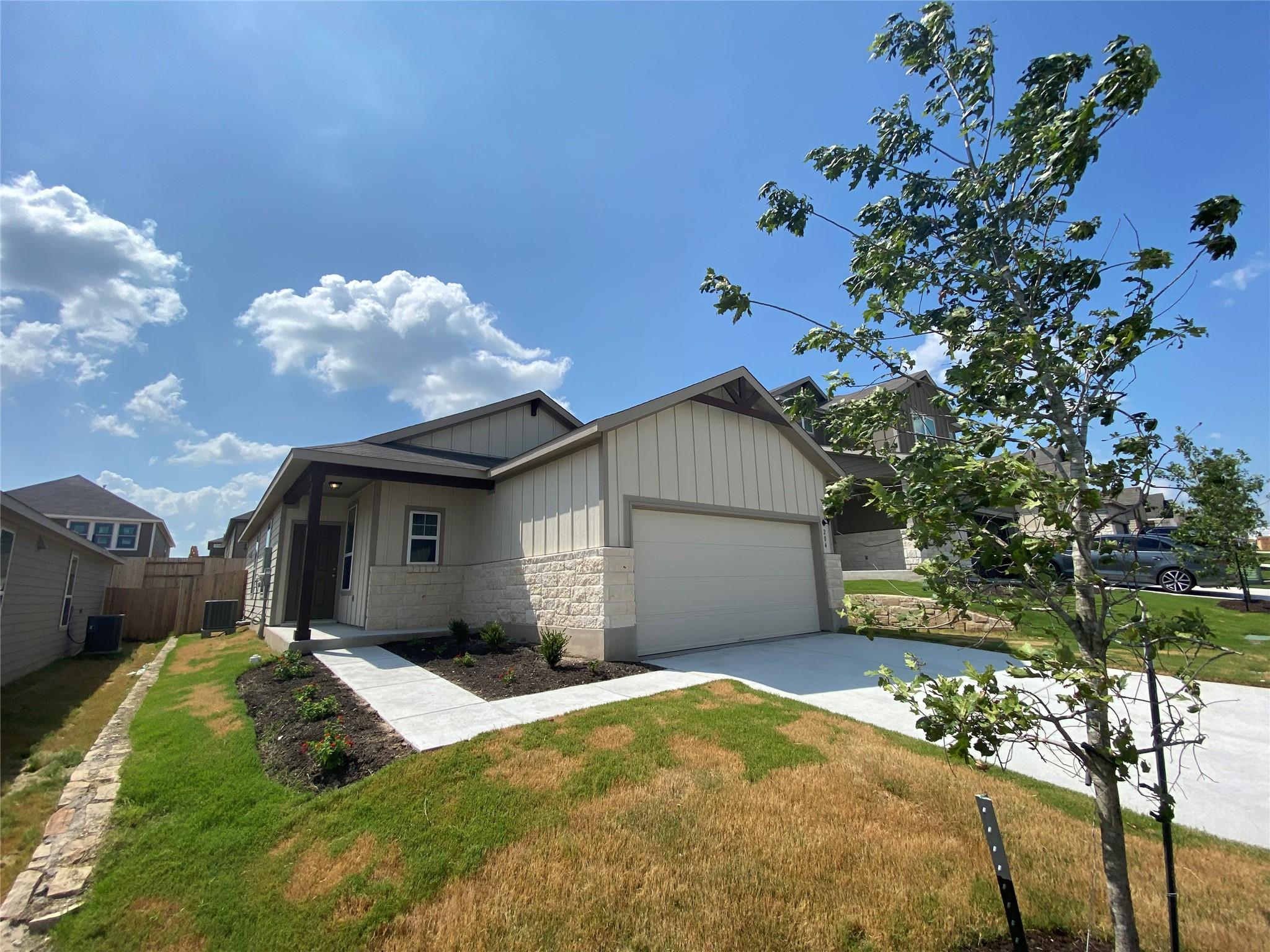 204 Nettletree DR — photo 3