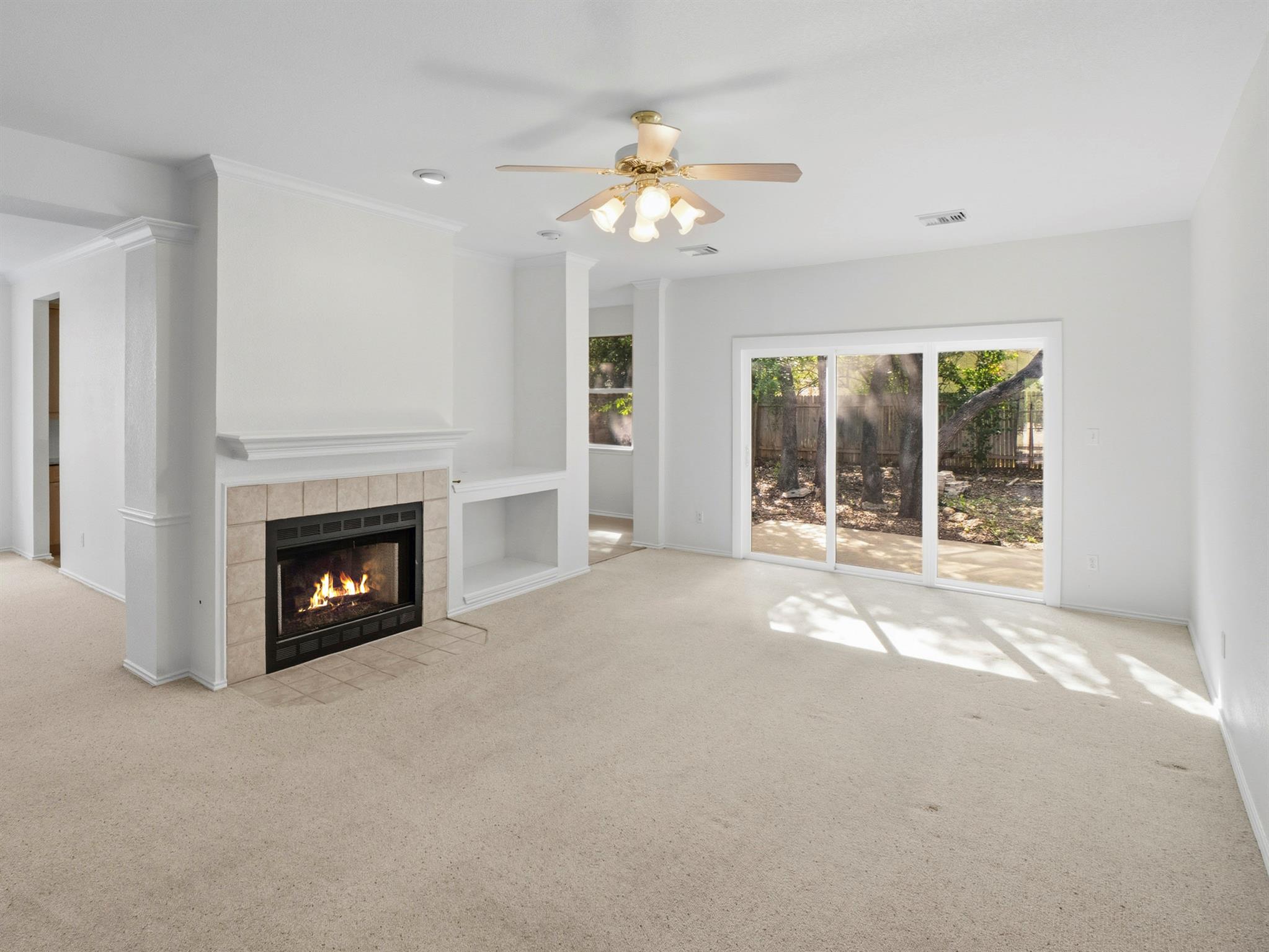 7120 Gentle Oak DR — photo 3
