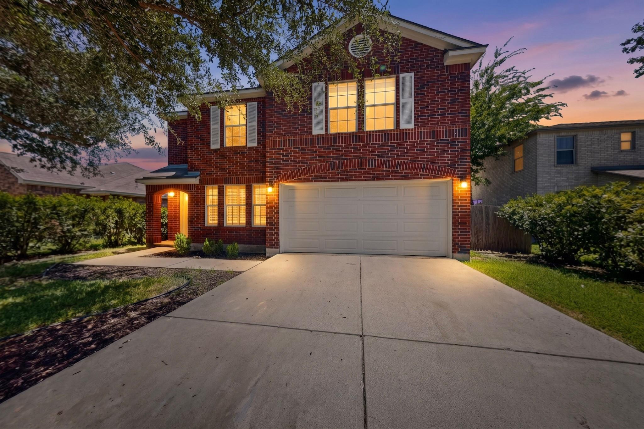 2014 Woodway DR — photo 3