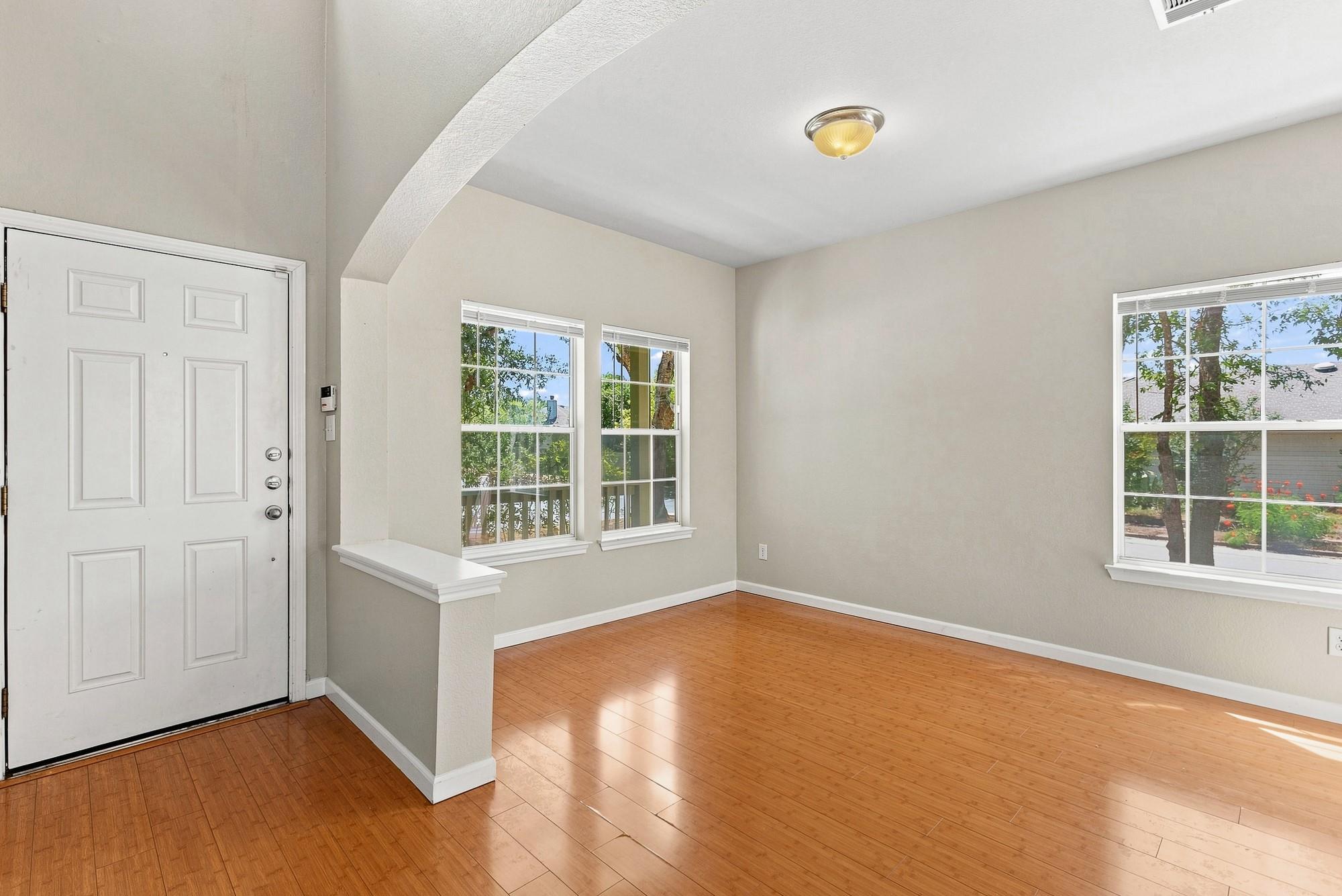 11400 Hereford ST — photo 3