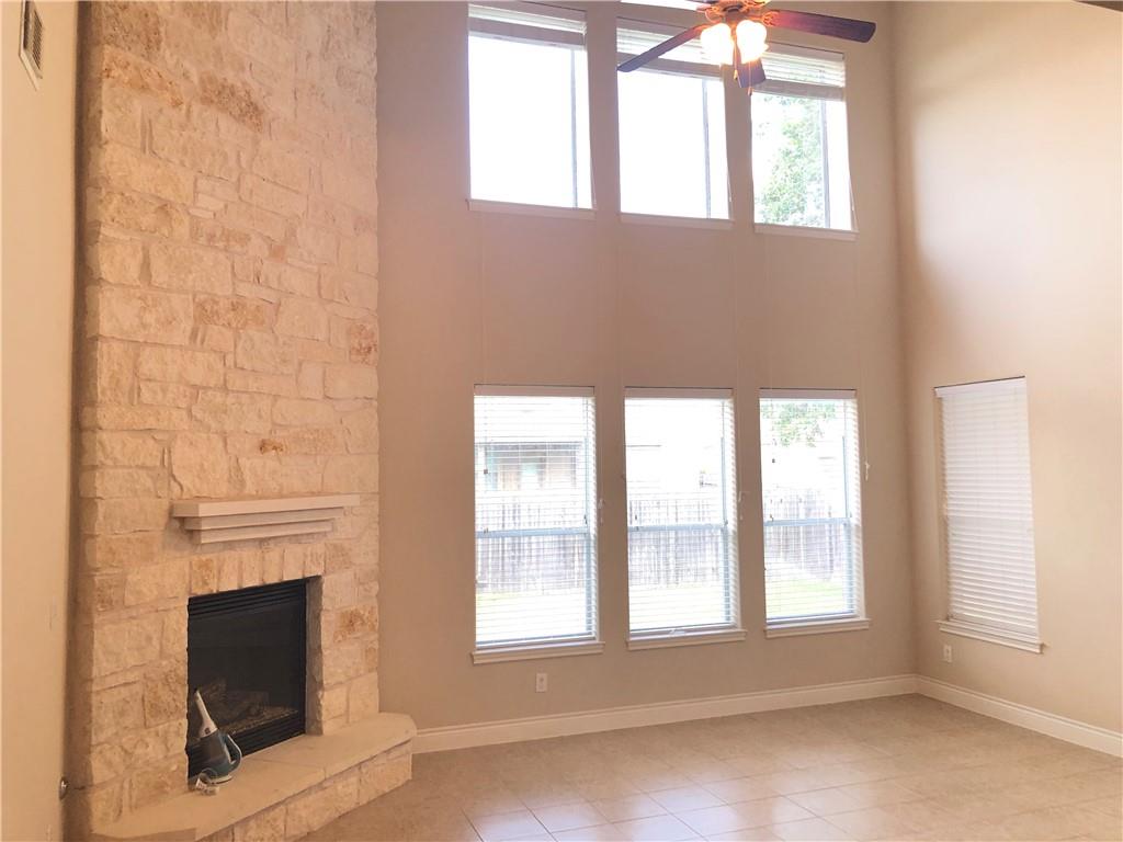 2684 Salorn WAY — photo 3
