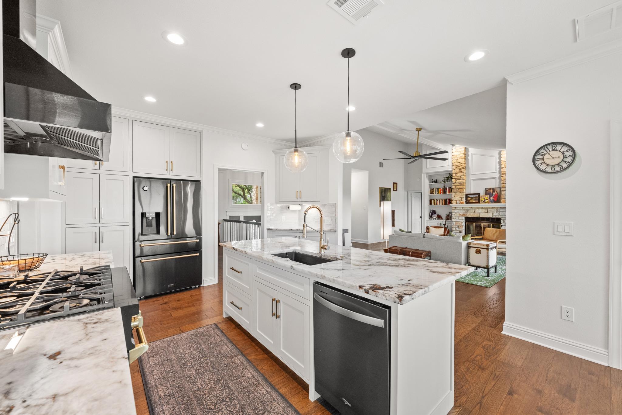 1528 Ben Crenshaw WAY — photo 5