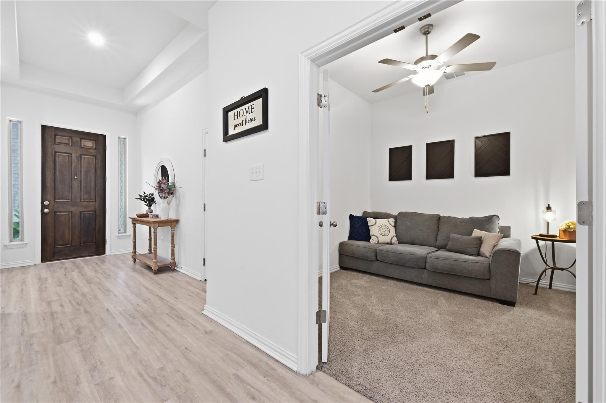 360 Jefferson DR — photo 3