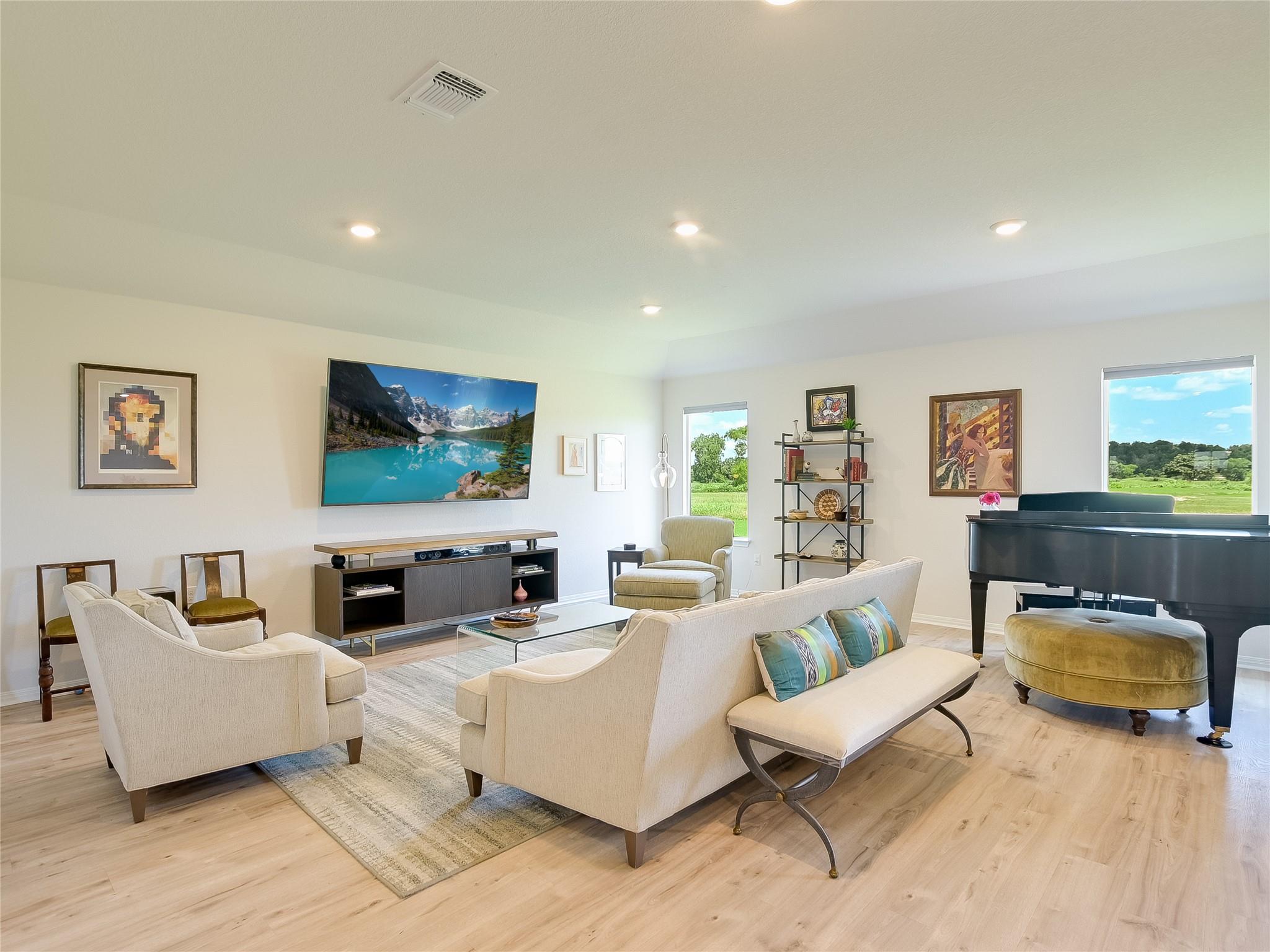 442 Colovista PKWY — photo 3