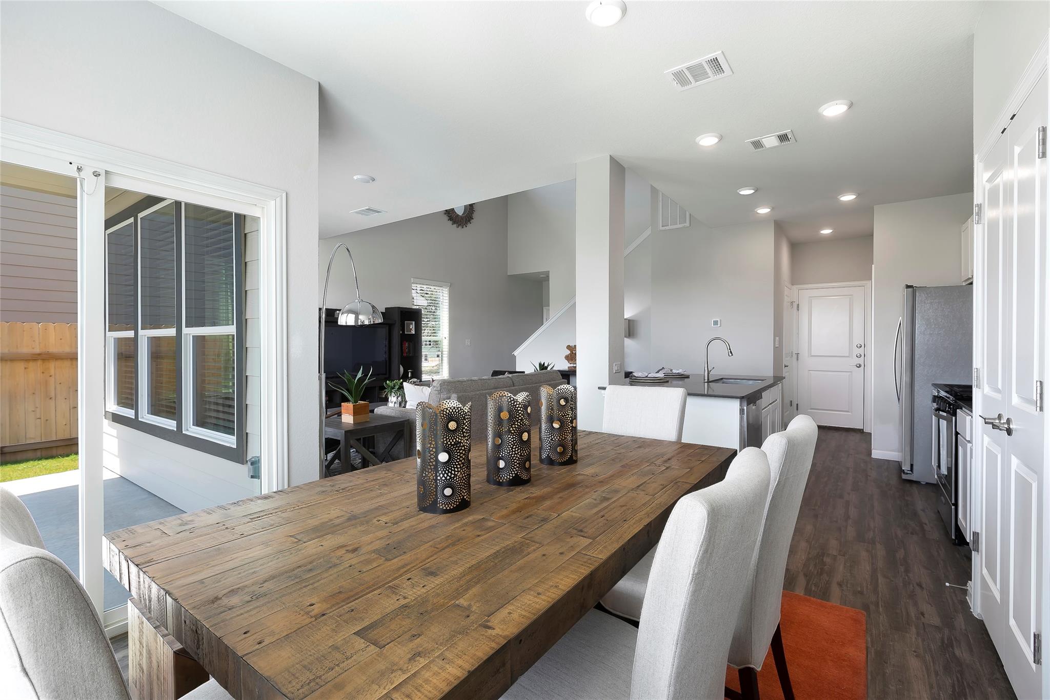 245 San Gabriel River RD — photo 3