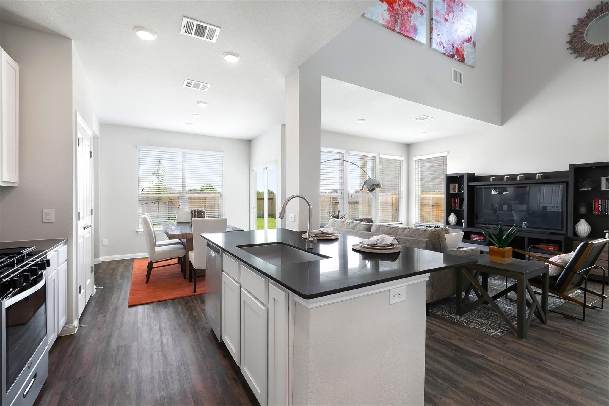 245 San Gabriel River RD — photo 5