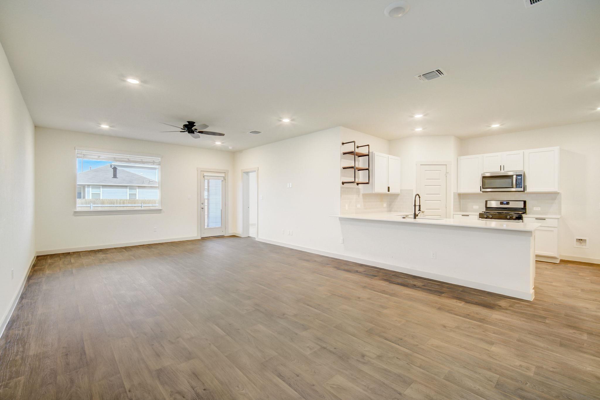 131 Big Sandy Creek DR — photo 4