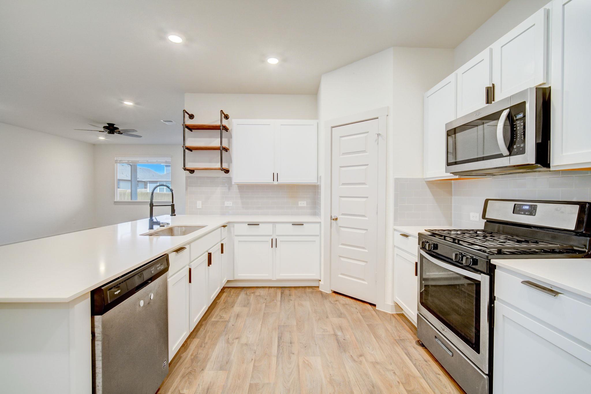 131 Big Sandy Creek DR — photo 3