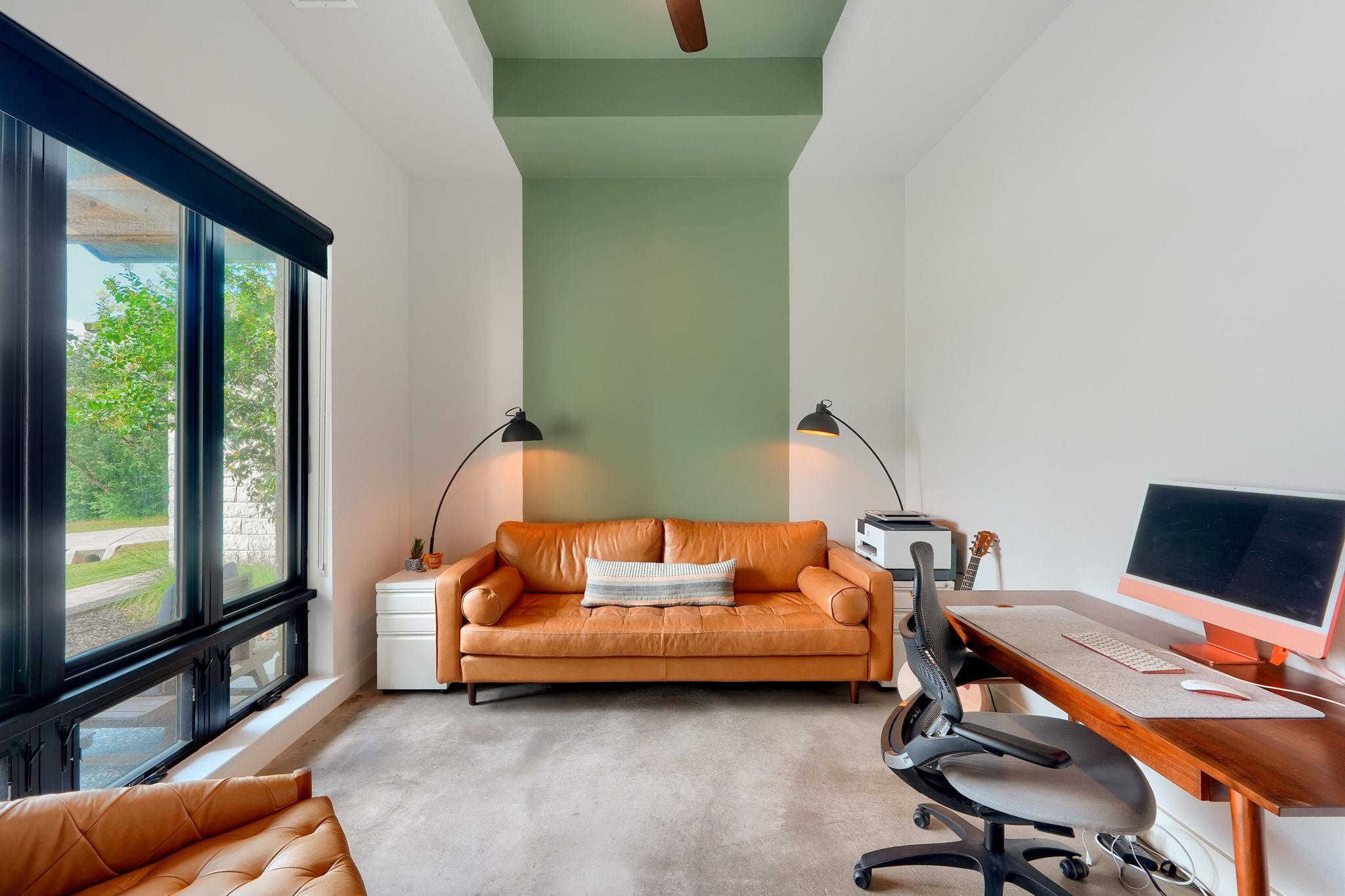 200 Quarter Horse LN — photo 4