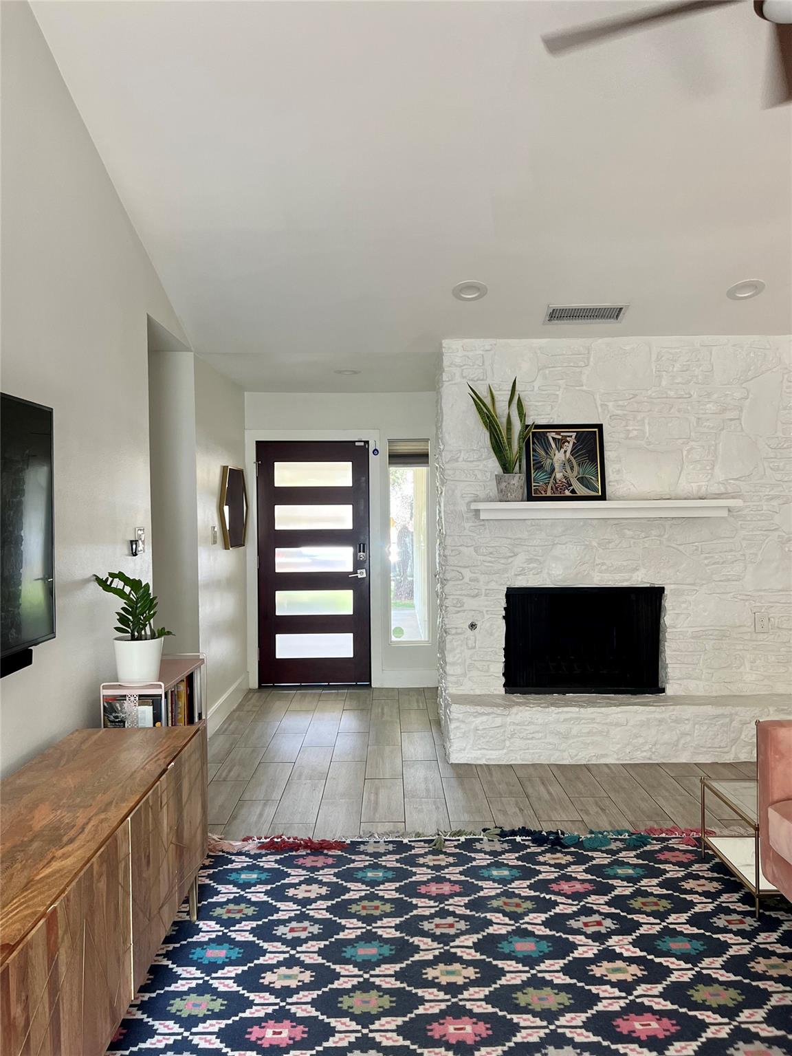 7310 Broken Arrow LN — photo 4