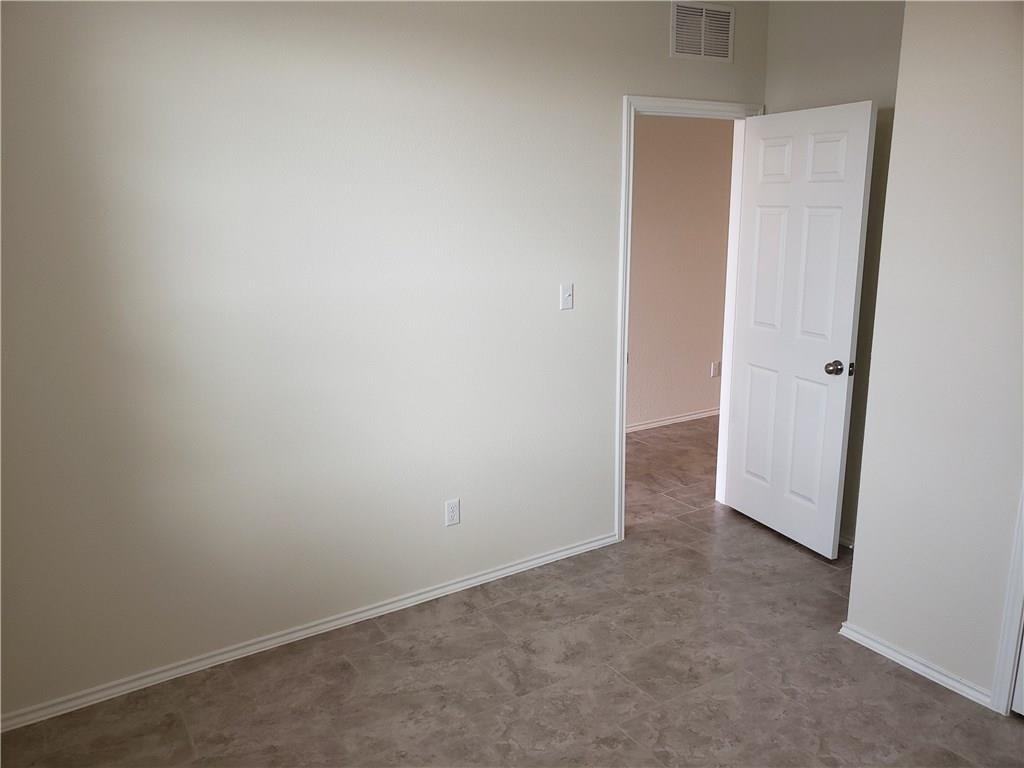 1105 Cliffbrake WAY — photo 5