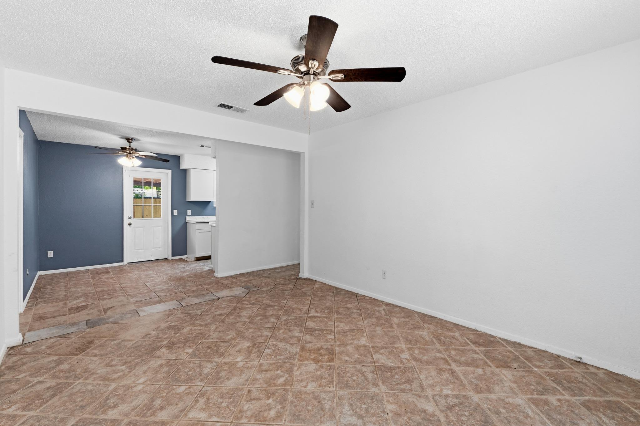 1107 Gardner CV — photo 4