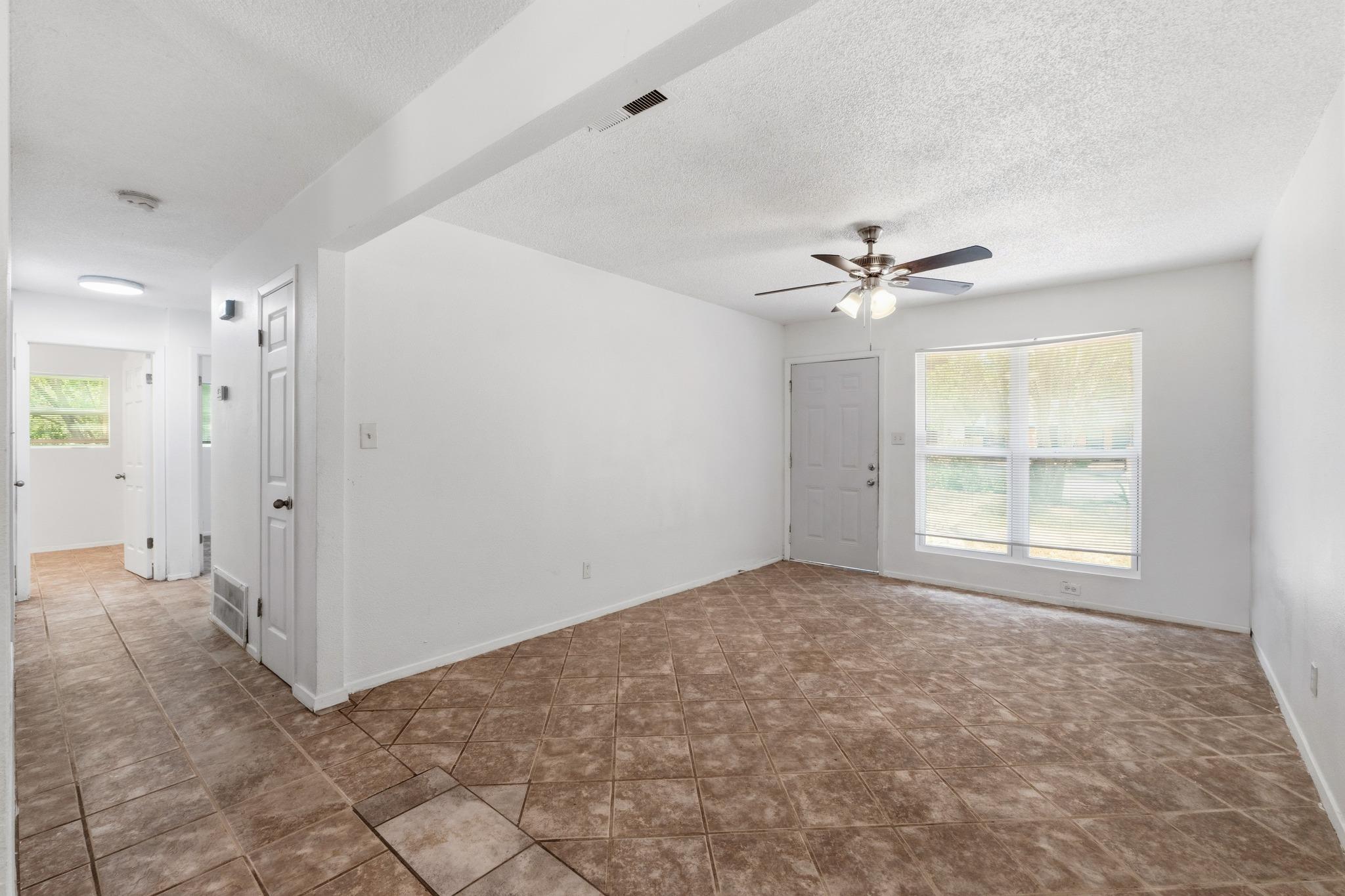 1107 Gardner CV — photo 5